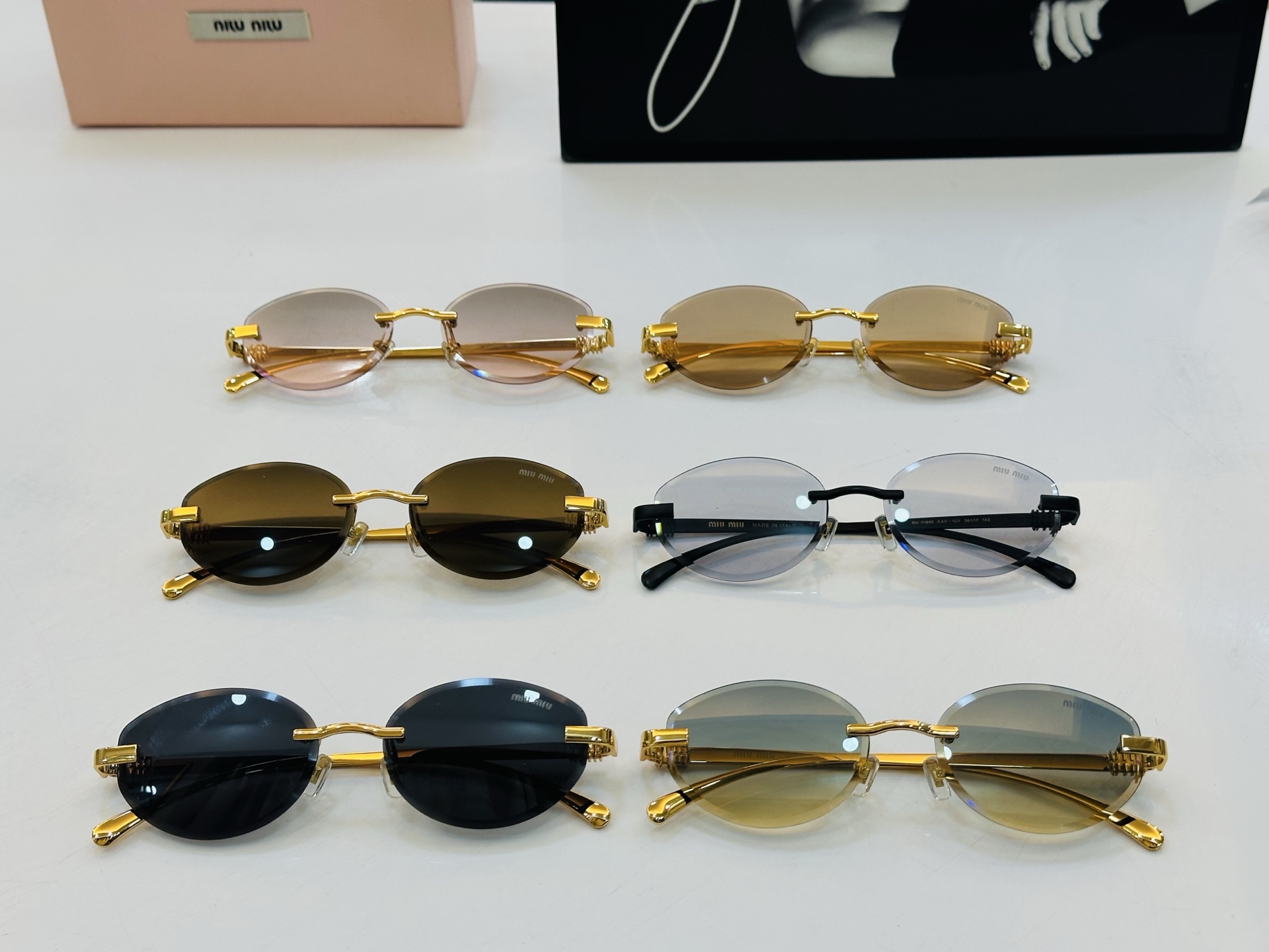 谬家 MU1940 Size：56口17-143 女士太阳眼镜 [玫瑰][玫瑰] 高档 XL时尚墨镜潮人