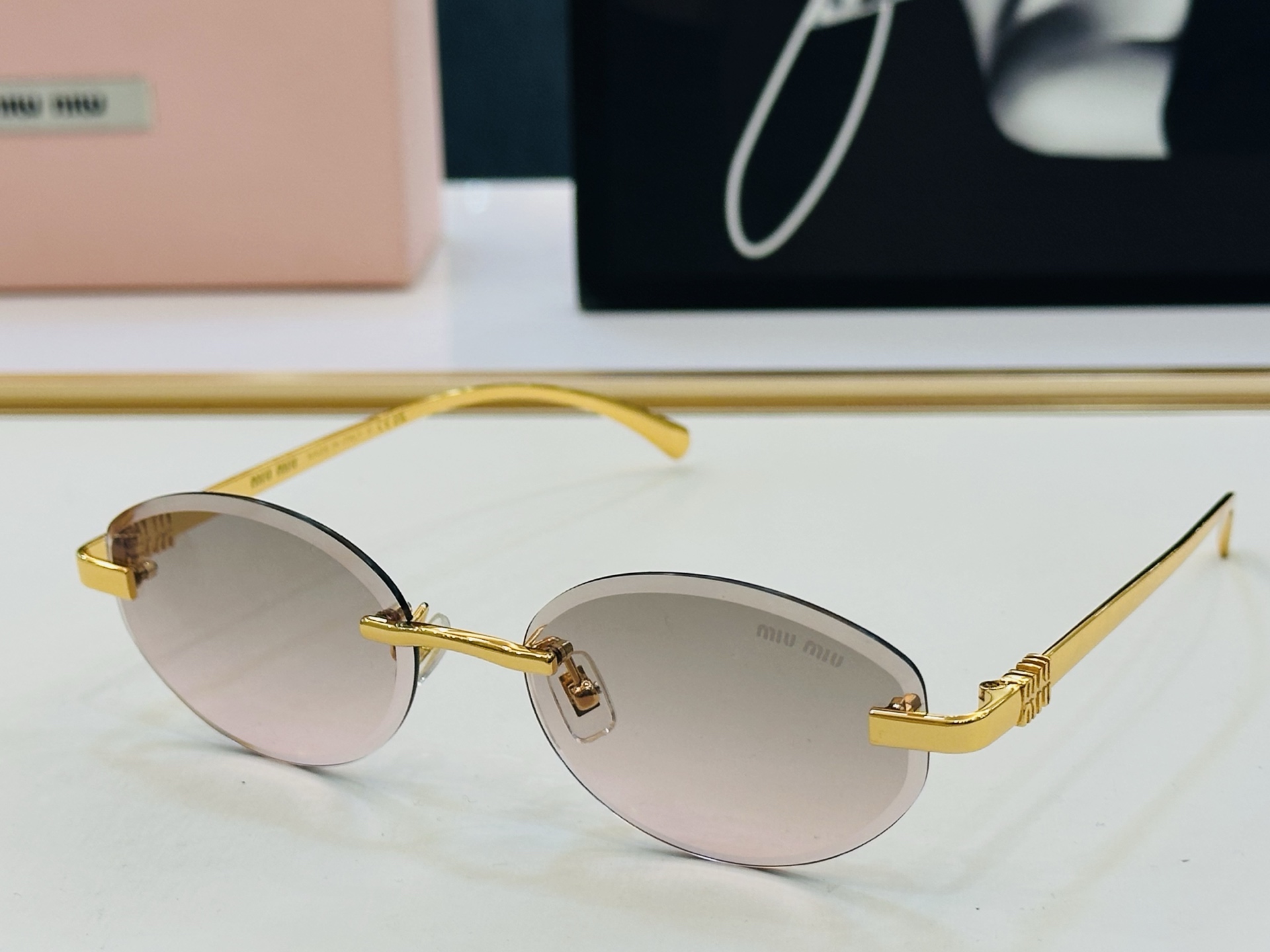 谬家 MU1940 Size：56口17-143 女士太阳眼镜 [玫瑰][玫瑰] 高档 XL时尚墨镜潮人