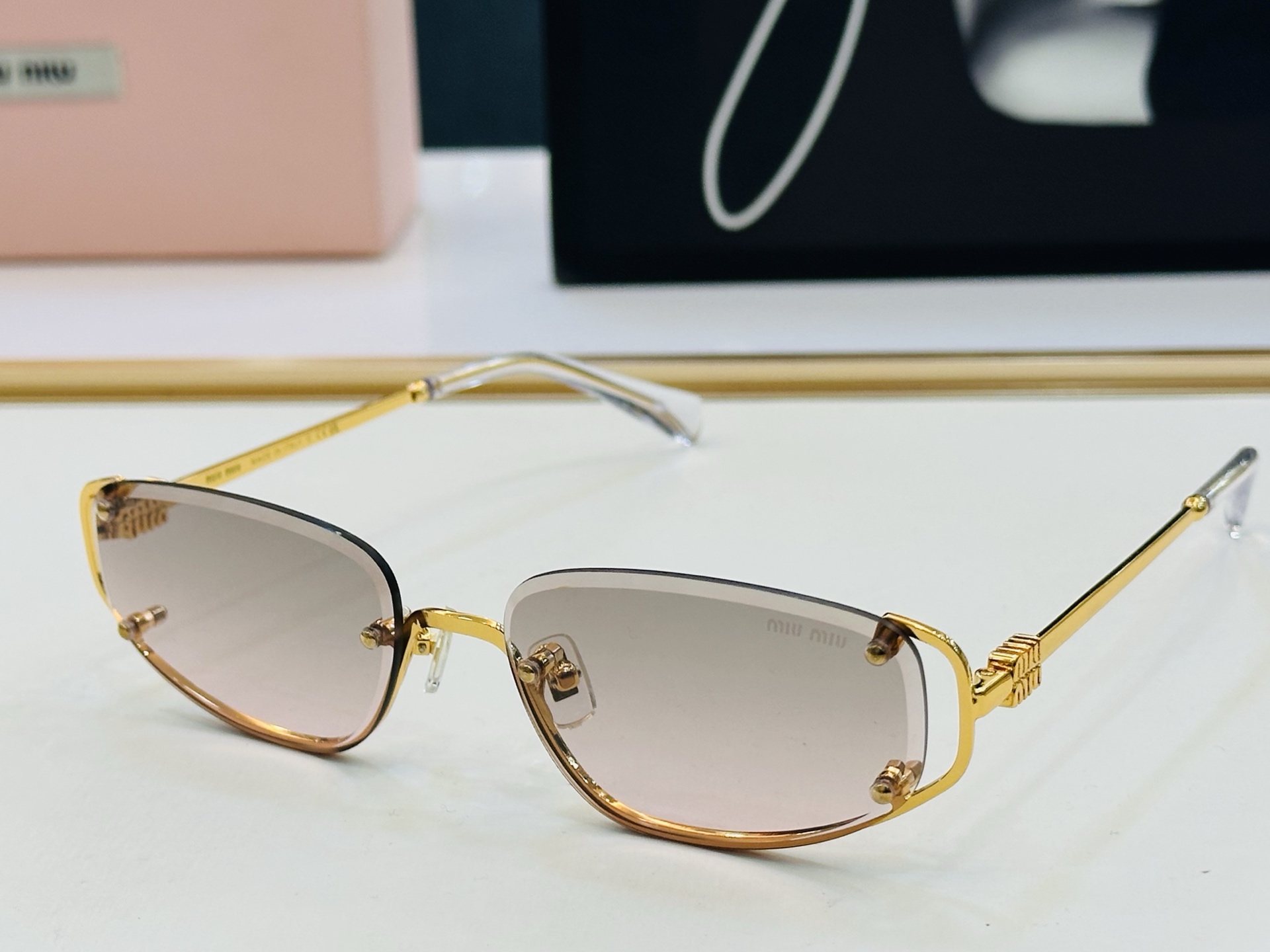 谬家 MU170AV Size：56口17-142 女士太阳眼镜 [玫瑰][玫瑰] 高档 XL时尚墨镜潮