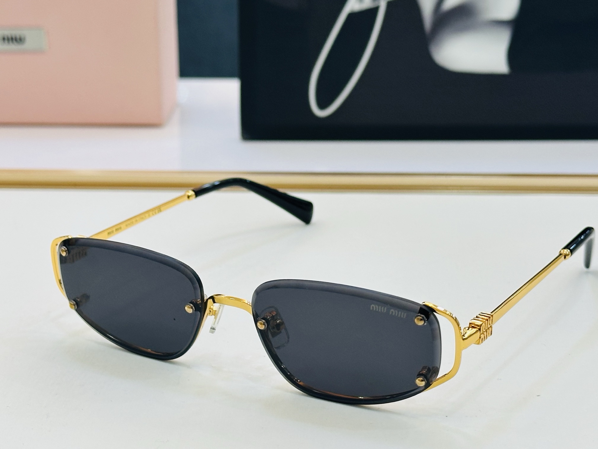 谬家 MU170AV Size：56口17-142 女士太阳眼镜 [玫瑰][玫瑰] 高档 XL时尚墨镜潮