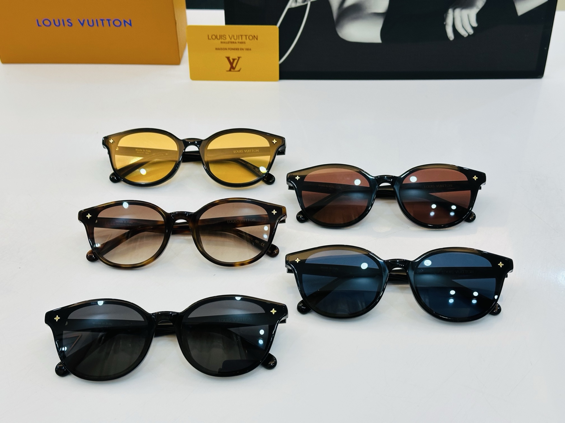 路易家 🎩Z3111U Size：62口19-145 充满活力的 展现独特个性🌟展现大气的你 B高品质 