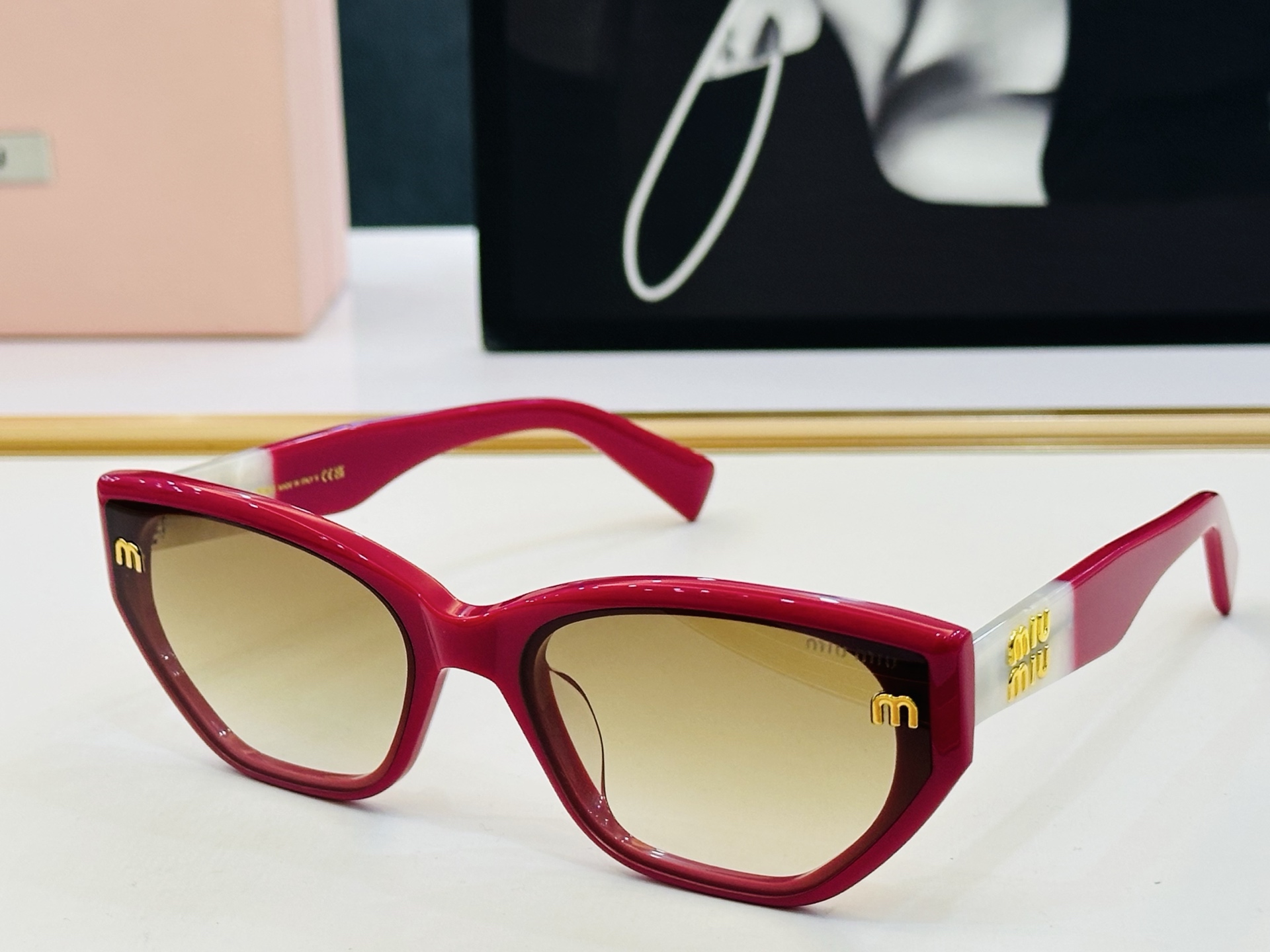 谬家 M665ZS Size：62口21-145 女士太阳眼镜 [玫瑰][玫瑰] 高档 q时尚墨镜潮人[