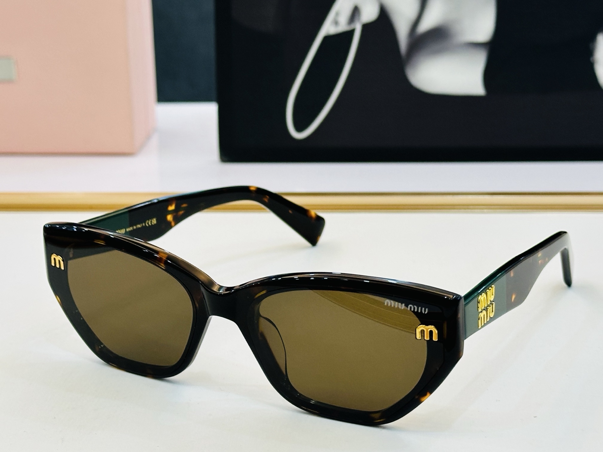 谬家 M665ZS Size：62口21-145 女士太阳眼镜 [玫瑰][玫瑰] 高档 q时尚墨镜潮人[