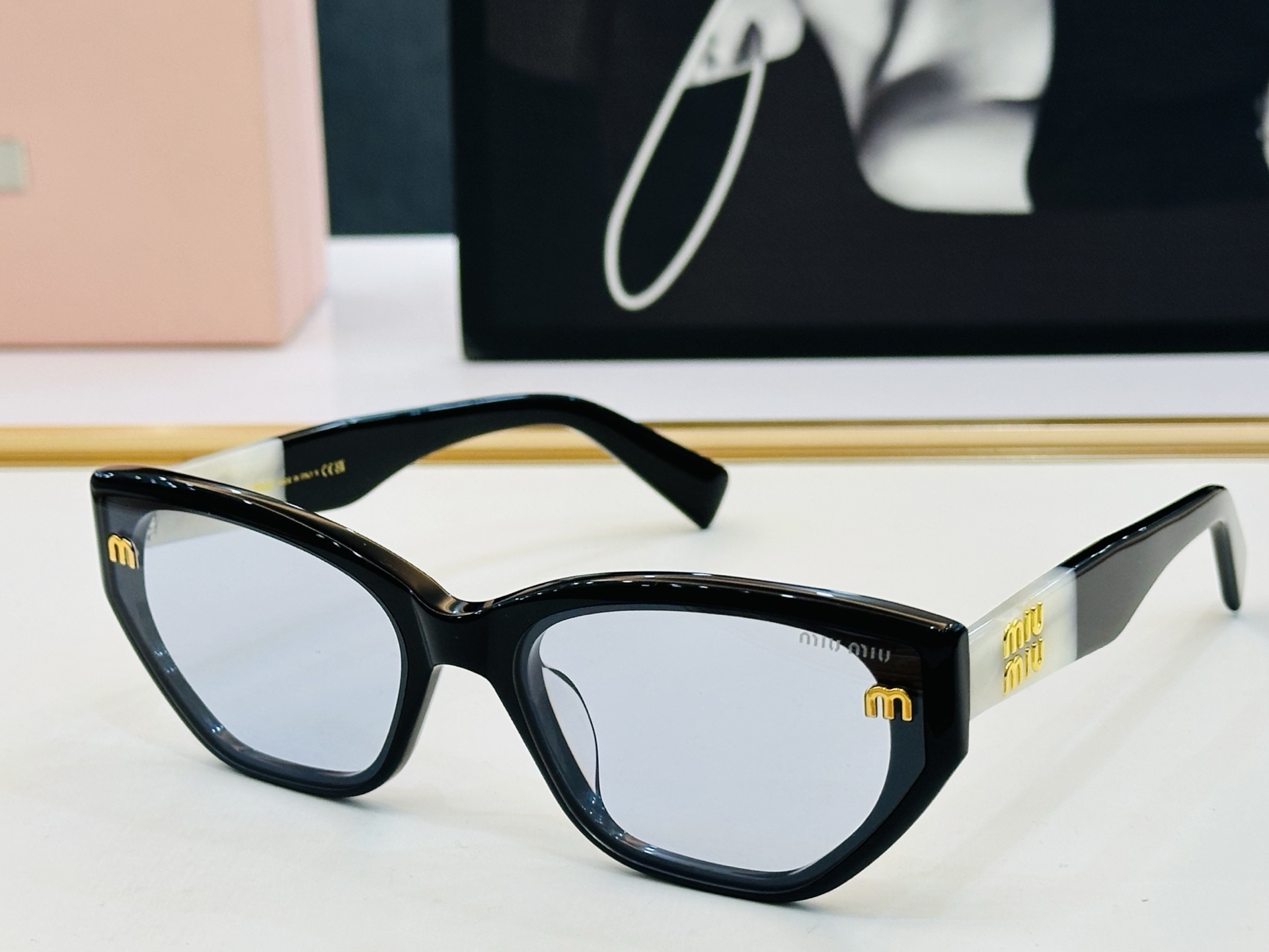 谬家 M665ZS Size：62口21-145 女士太阳眼镜 [玫瑰][玫瑰] 高档 q时尚墨镜潮人[