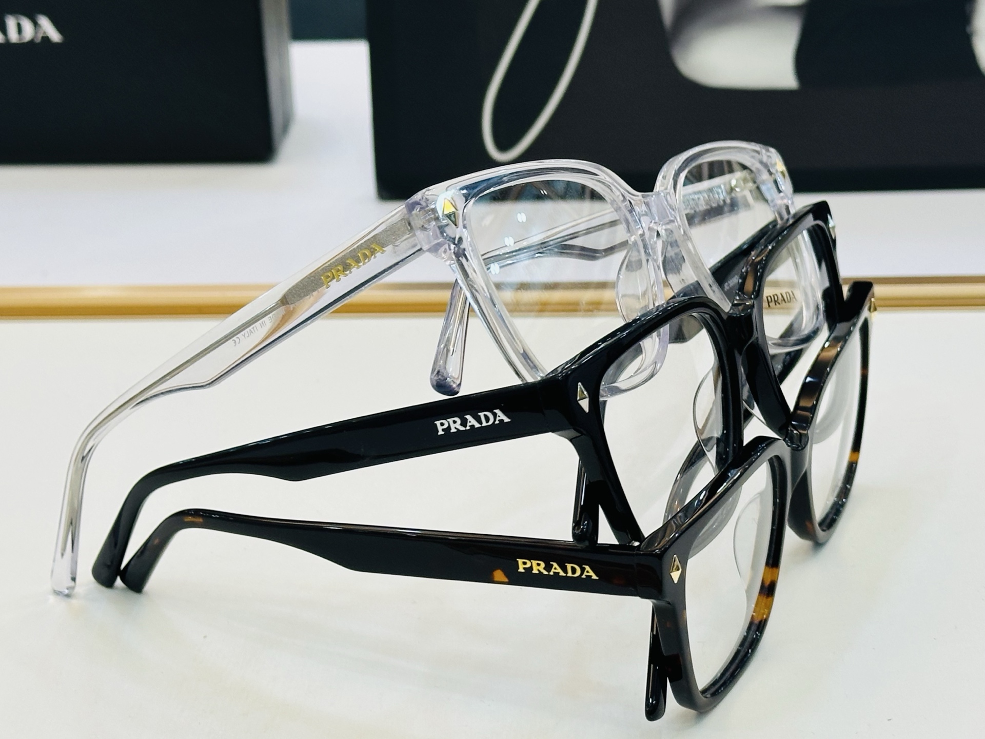 🔺PRAD*🔻普家 JC3038D Size：54口17-145 眼镜系列堪称精湛制作 彰显独特个 L最