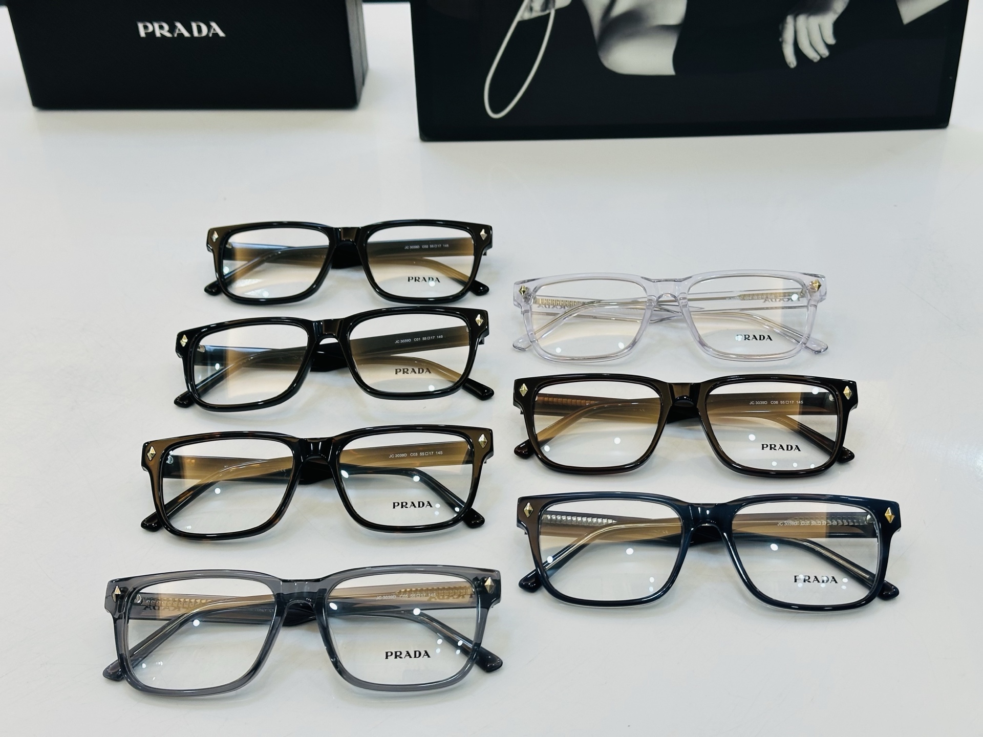 🔺PRAD*🔻普家 JC3039D Size：55口17-145 眼镜系列堪称精湛制作 彰显独特个 L最