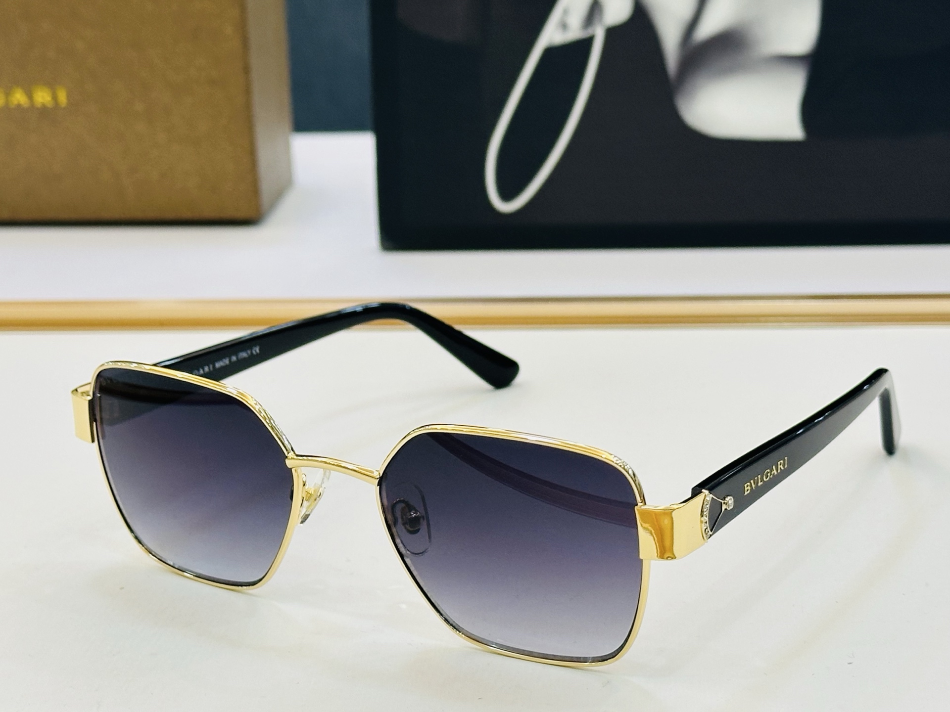 🆕款 官网同售 宝格家 BV50069 👍 Size ：54口19-140 绝对要买😎品质非常完美 L出