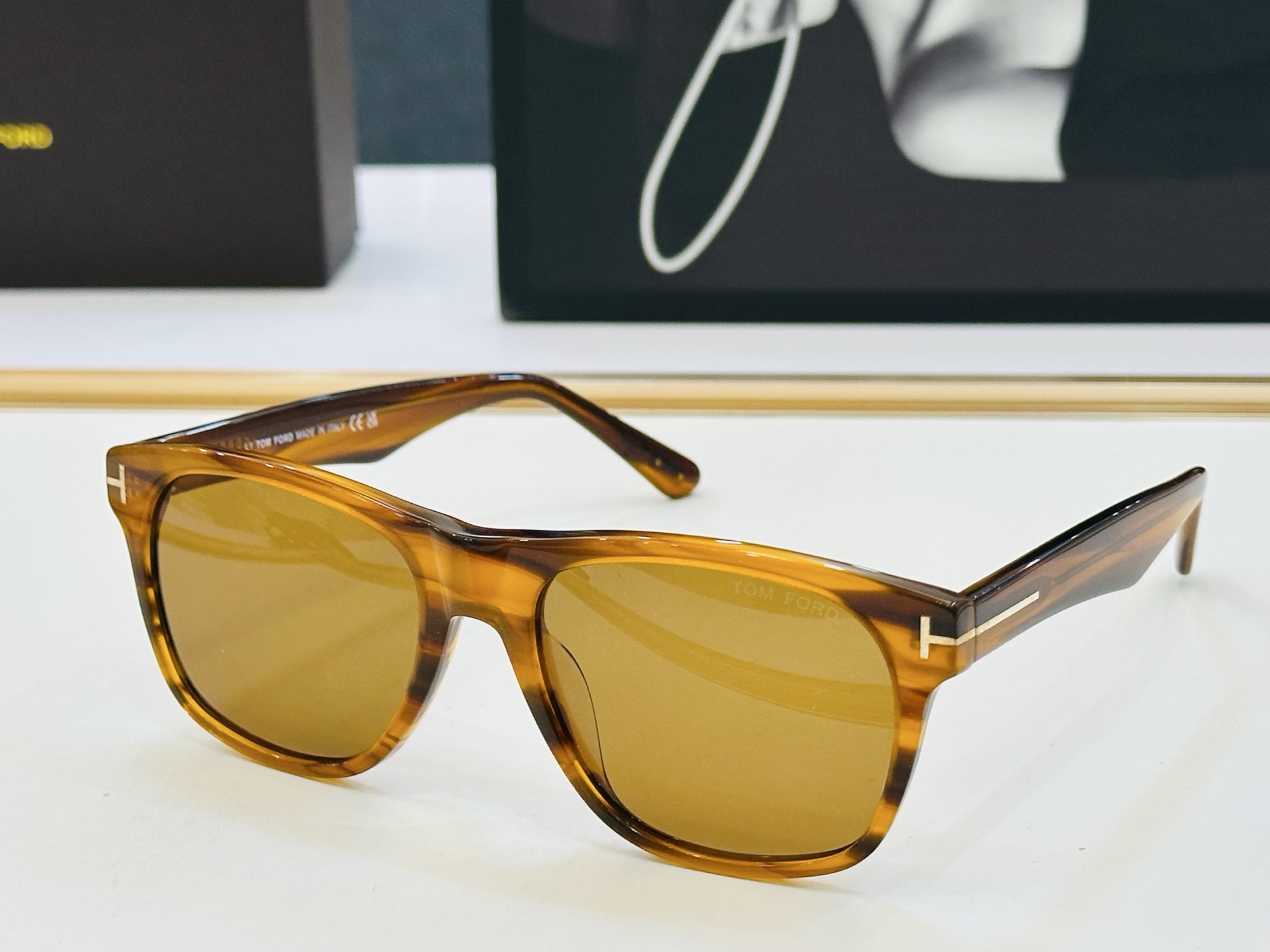 🎉TOM FOR*🎉汤姆家 Model: FT1284 Size：55口18-145 时尚框 板材太阳镜