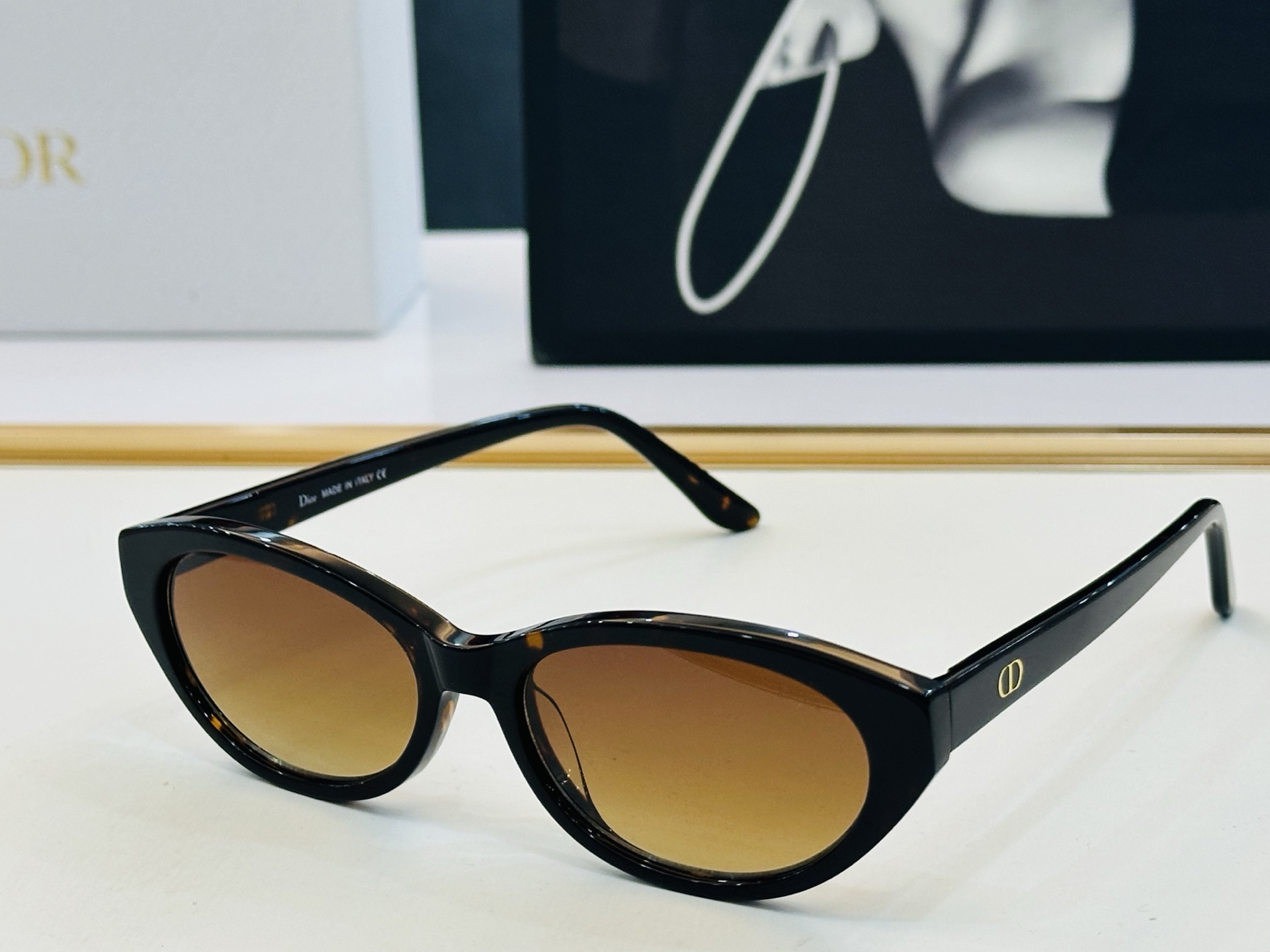 推荐 Dio* 迪家 B11 Size：53口16-145 时尚达人超爱💞 L时尚百搭