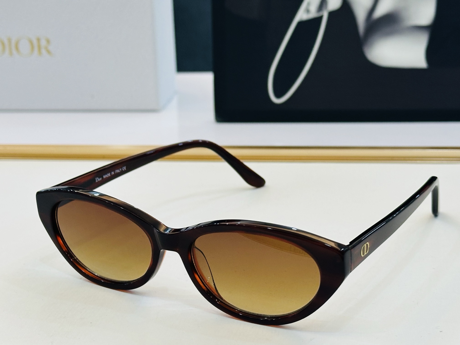 推荐 Dio* 迪家 B11 Size：53口16-145 时尚达人超爱💞 L时尚百搭