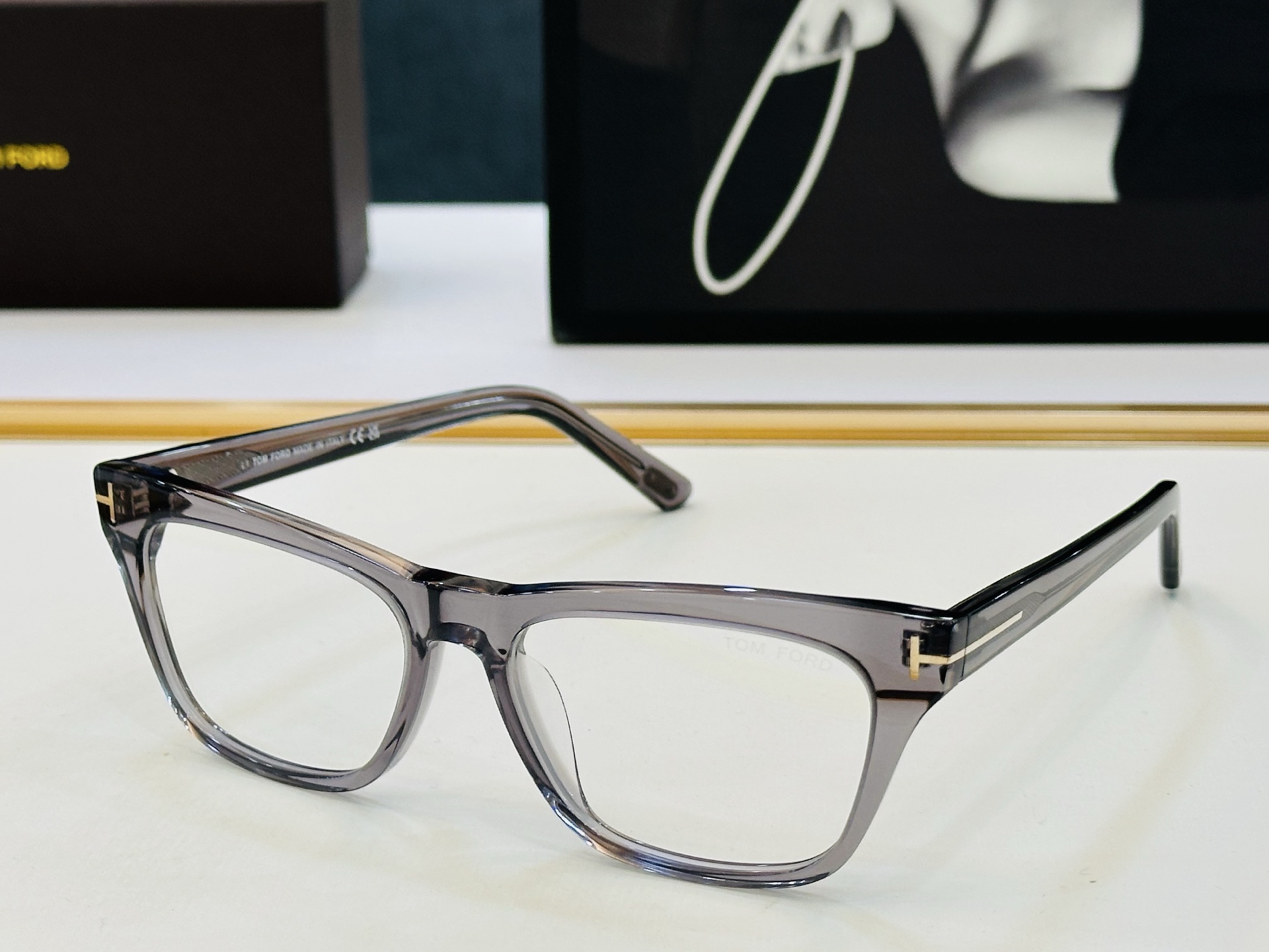 🔺TOM FOR*🔻 汤姆家 官网新款 TF1362 Size：53口16-145 经典时尚 🔝🔝C采用