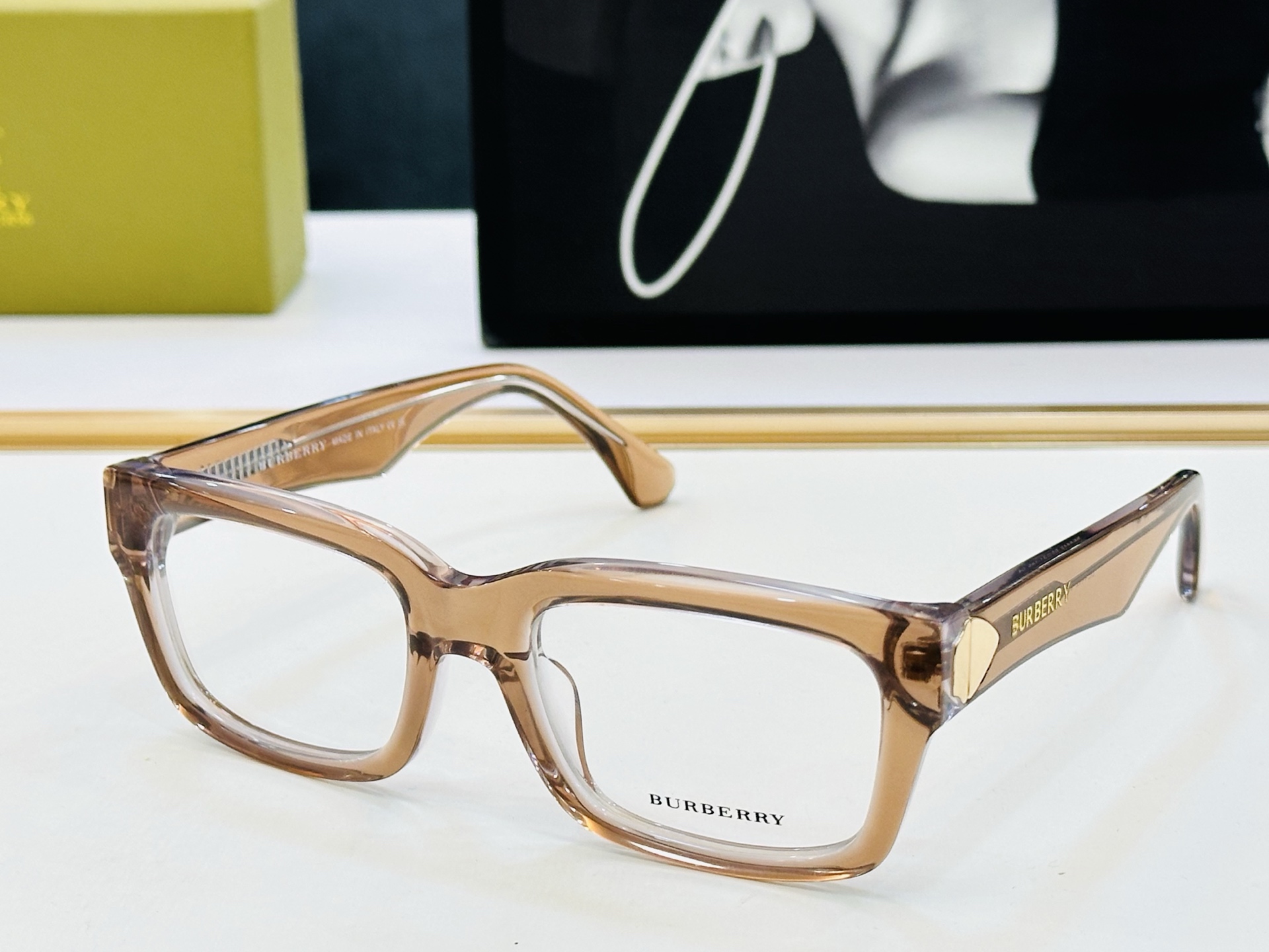 新款 BURBERR*🔻巴家 BE4442 百搭镜架Size：55口21-145 🌲🌲🌲板材框 H多色可