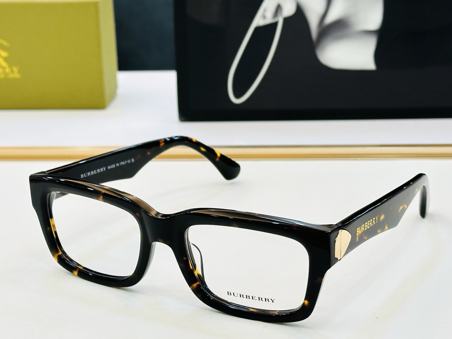 新款 BURBERR*🔻巴家 BE4442 百搭镜架Size：55口21-145 🌲🌲🌲板材框 H多色可