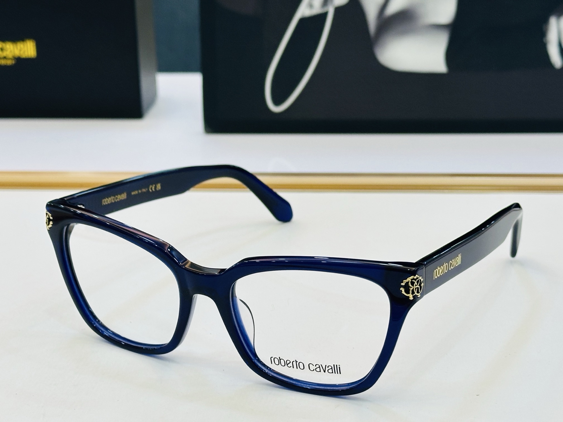 罗伯特家 VRC073 Size：54口18-145 呲牙][呲牙]进口材料 logo 全新的感觉 给你