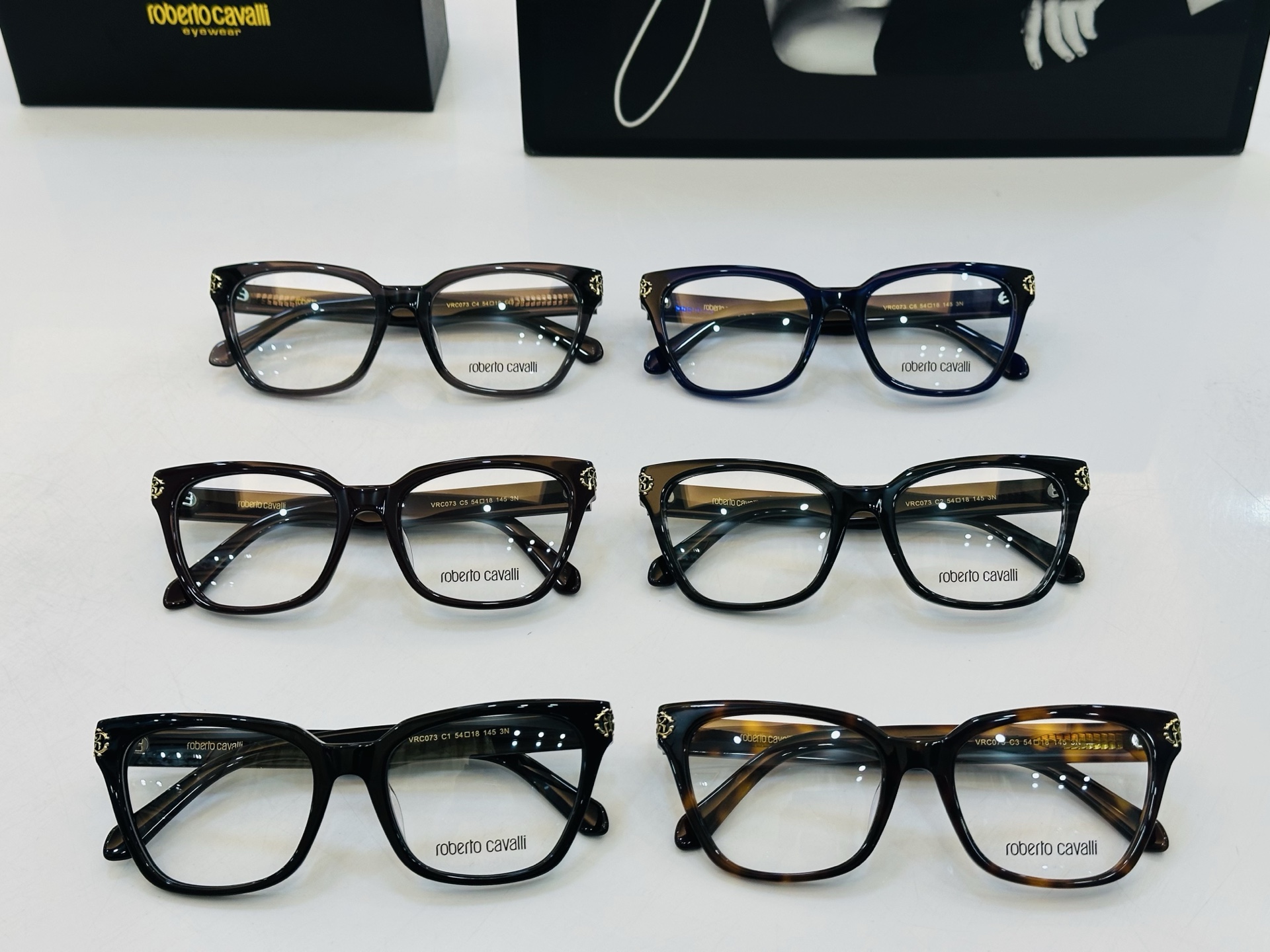 罗伯特家 VRC073 Size：54口18-145 呲牙][呲牙]进口材料 logo 全新的感觉 给你