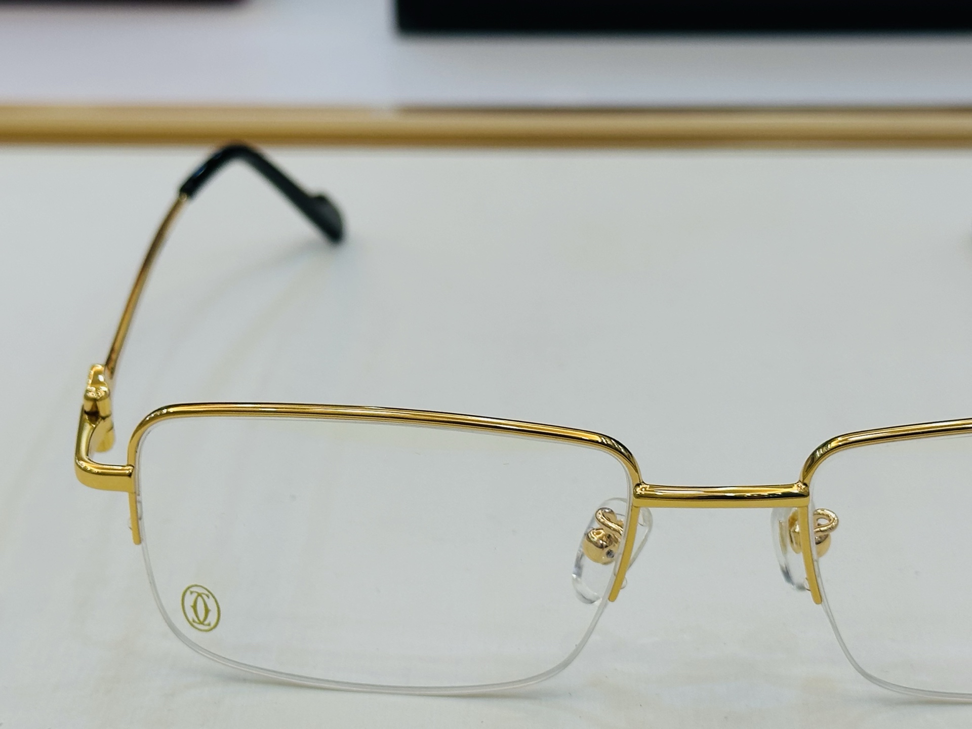 Cartier-卡家 ✨CT03009 Size：55口19-145 不挑脸型 简约大气 时尚休闲 👌👃