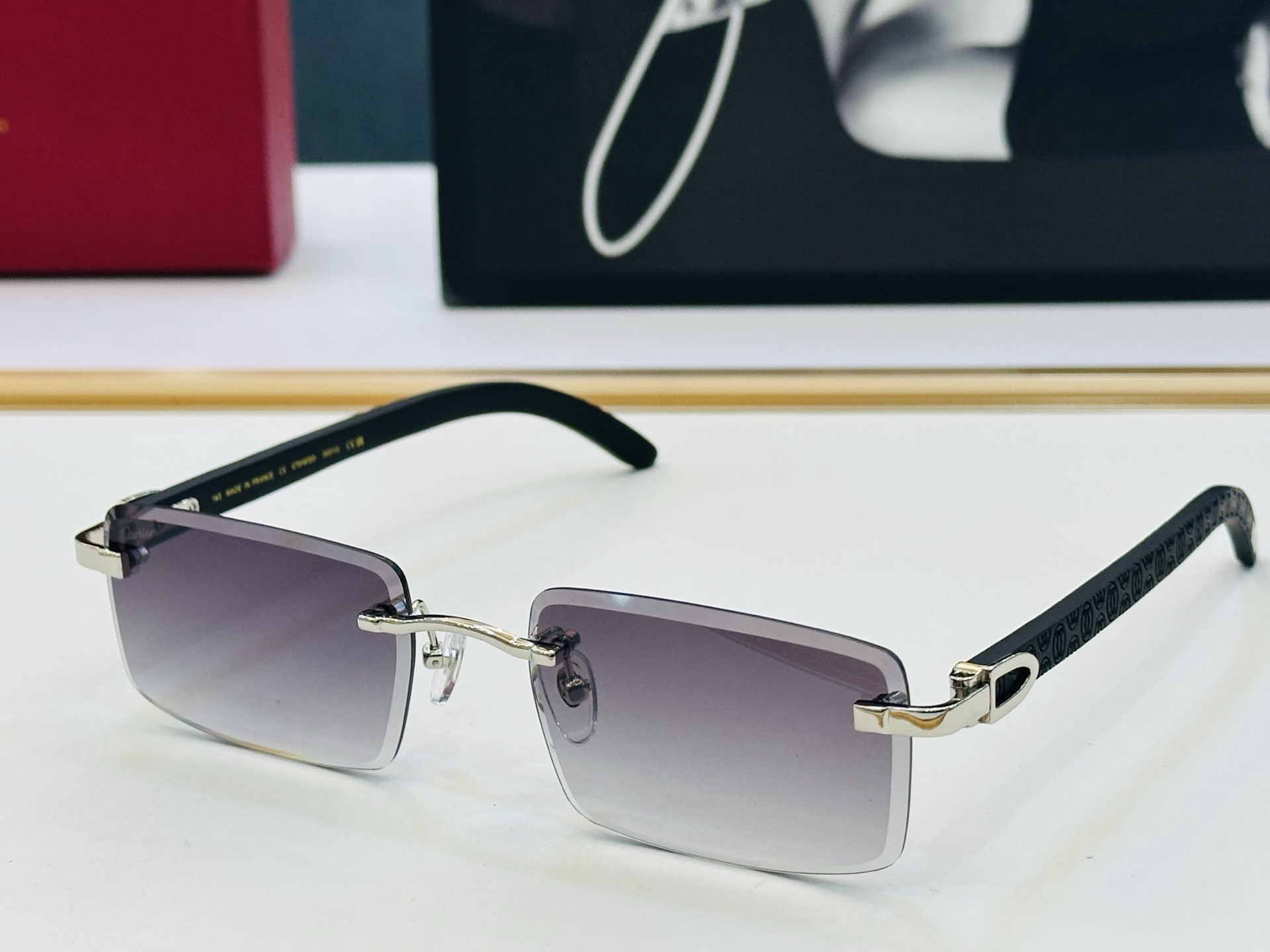 Cartie* 卡家 太阳镜 CT01672 Size：58口17-143 电镀工艺精湛气质十足！Y男女