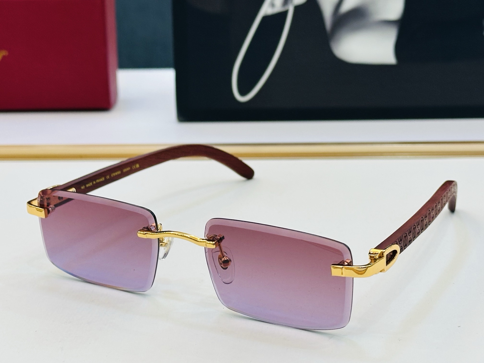 Cartie* 卡家 太阳镜 CT01672 Size：58口17-143 电镀工艺精湛气质十足！Y男女