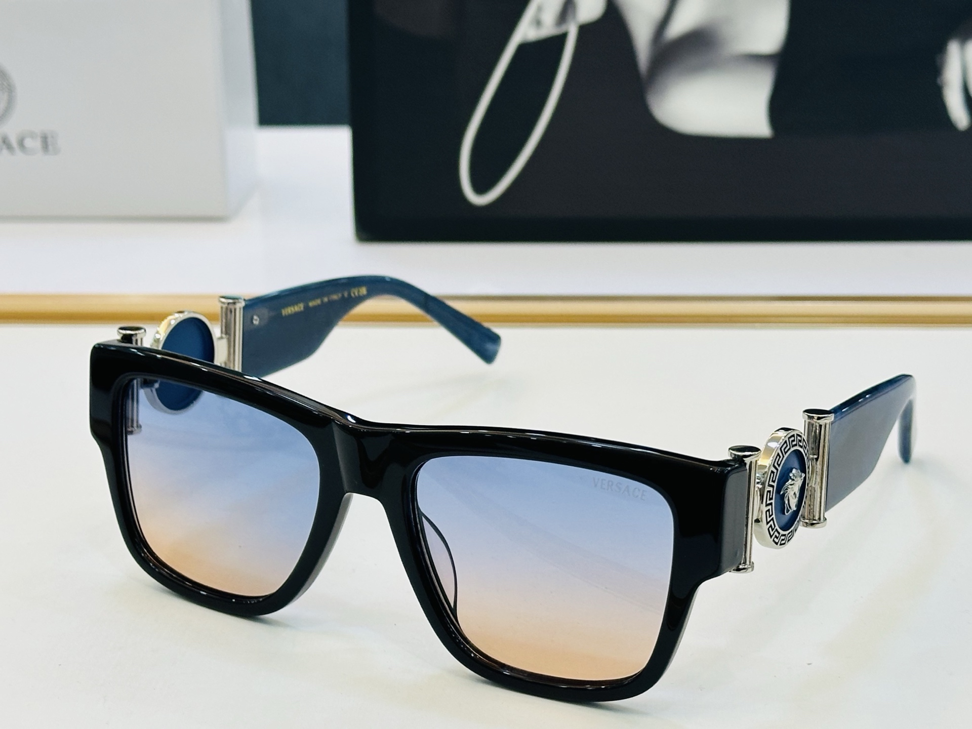 ❤️❤️范思家 VERSACE✨✨✨MODEL：VE6819 Size：56-20-138 ✨Y有范