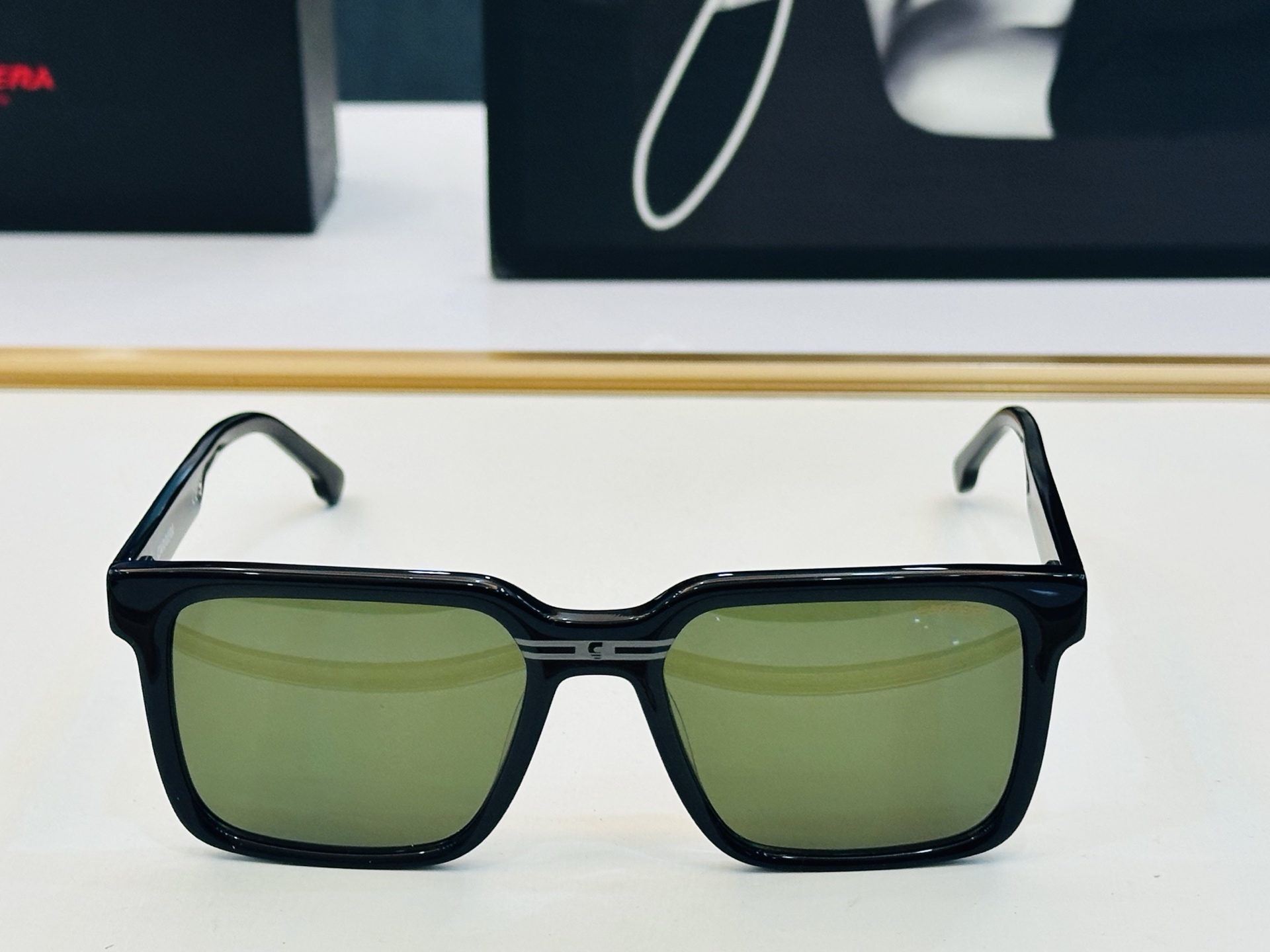 卡雷拉 CARRER* MODEL: 02/S Size：54口19-145 🐲🐲超轻材质 。L上脸超美