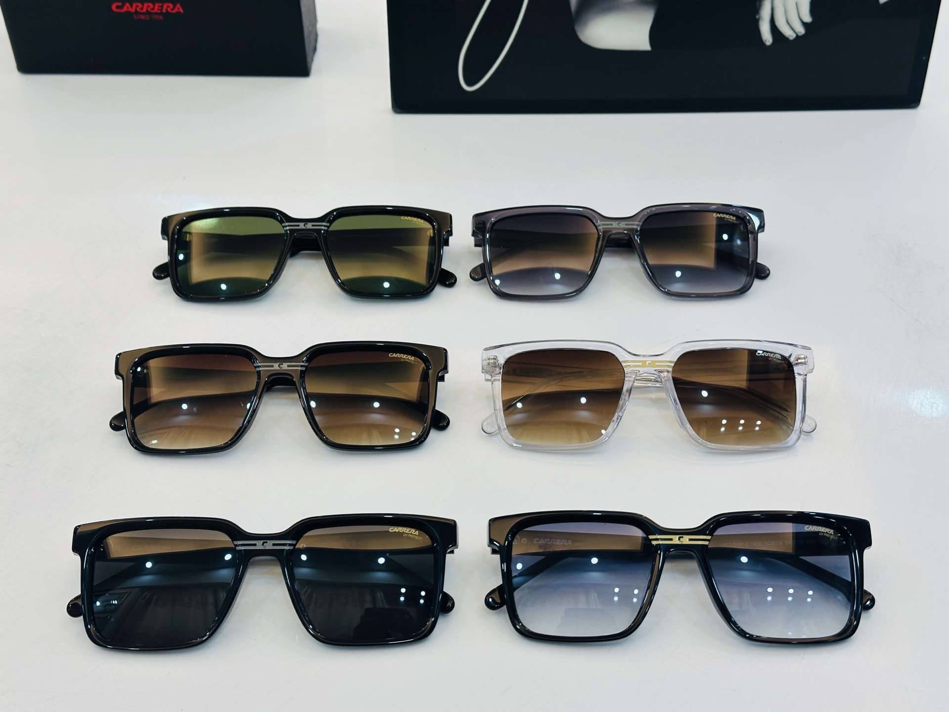 卡雷拉 CARRER* MODEL: 02/S Size：54口19-145 🐲🐲超轻材质 。L上脸超美