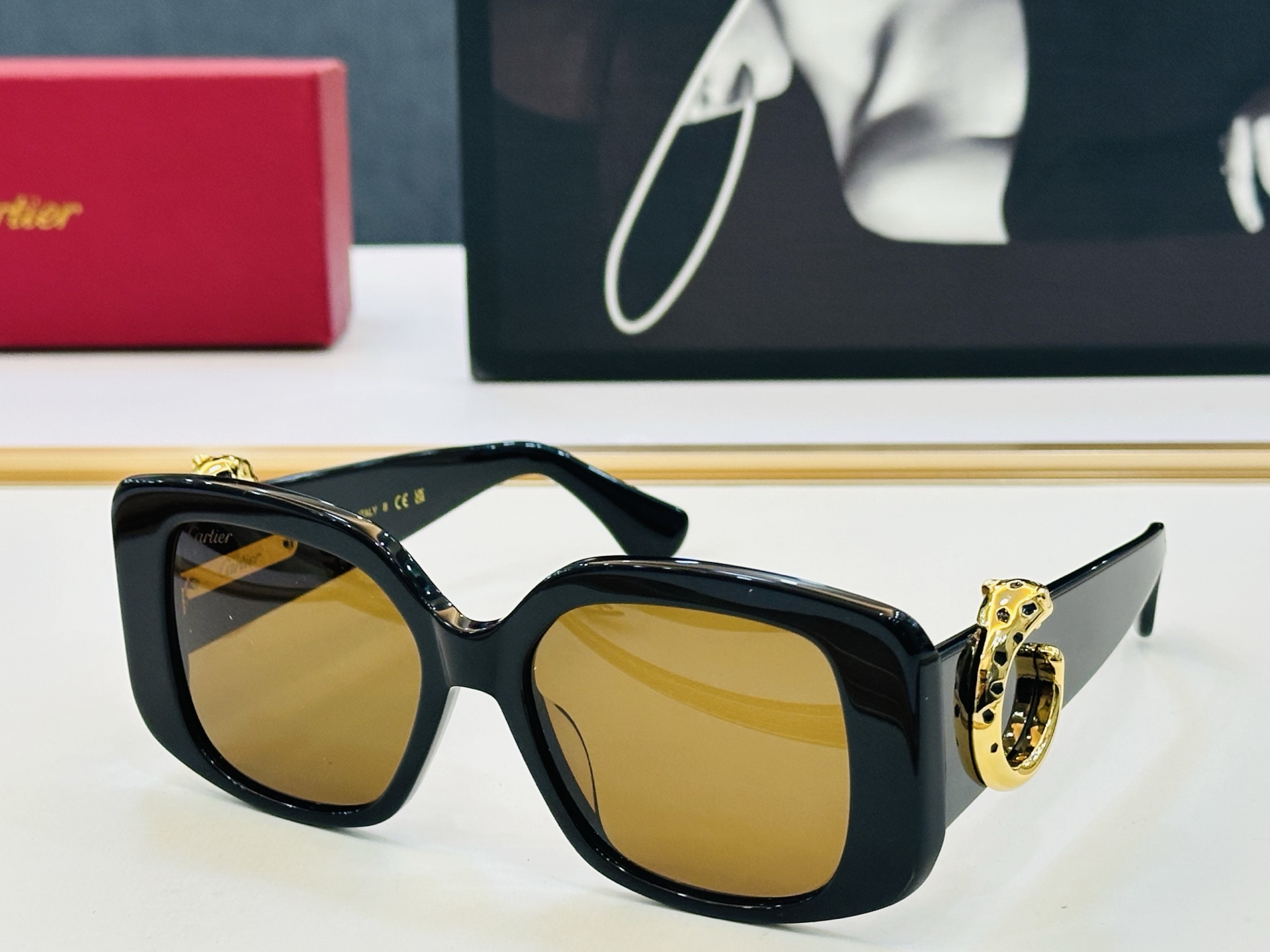 Cartie* 卡家 太阳镜 CT0471S Size：54口18-140 工艺精湛气质十足！C男女同款