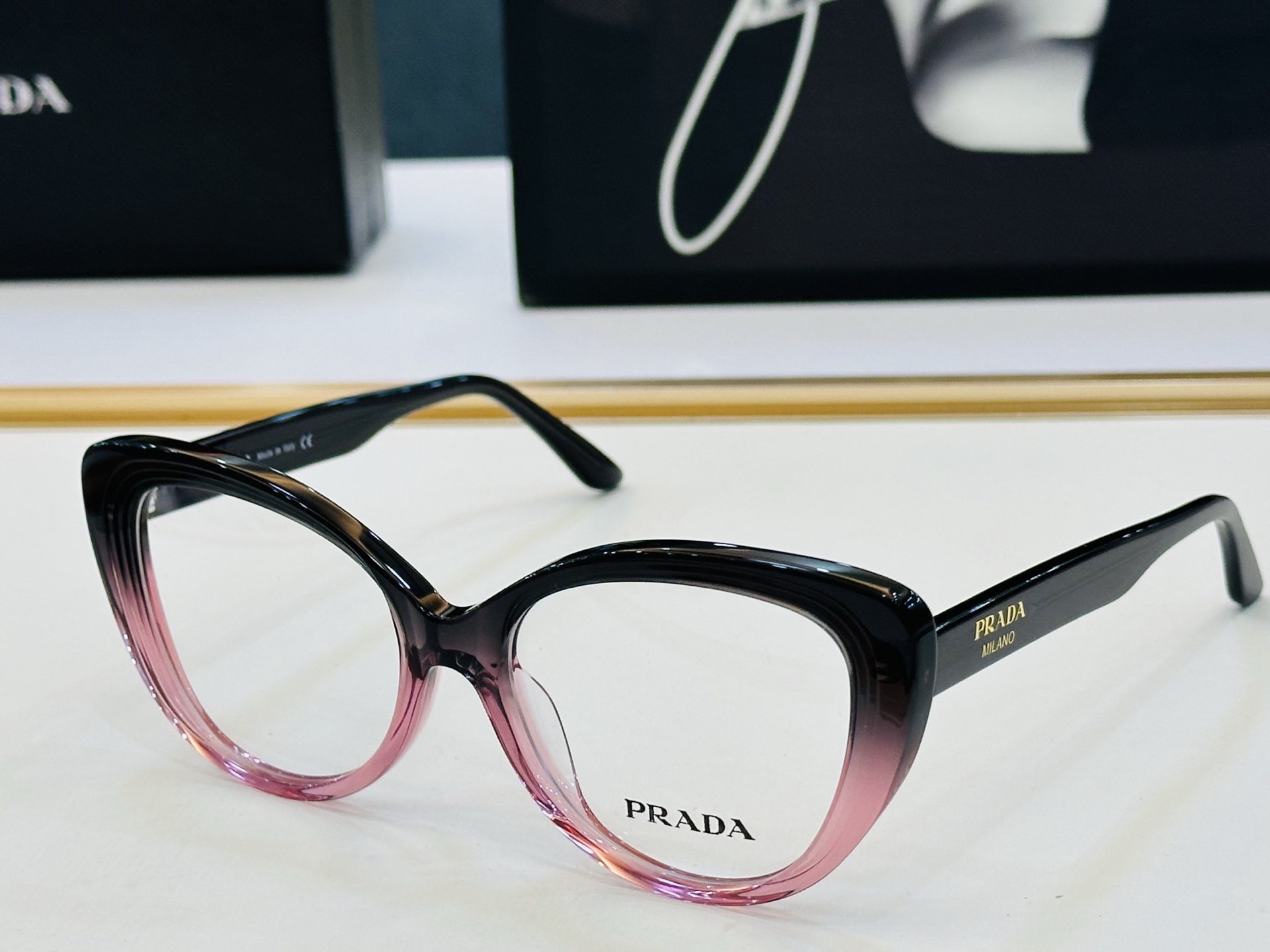 🔺PRAD*🔻普家 VPR A13V Size：53口19-145 眼镜系列堪称精湛制作 彰显独特个 Z