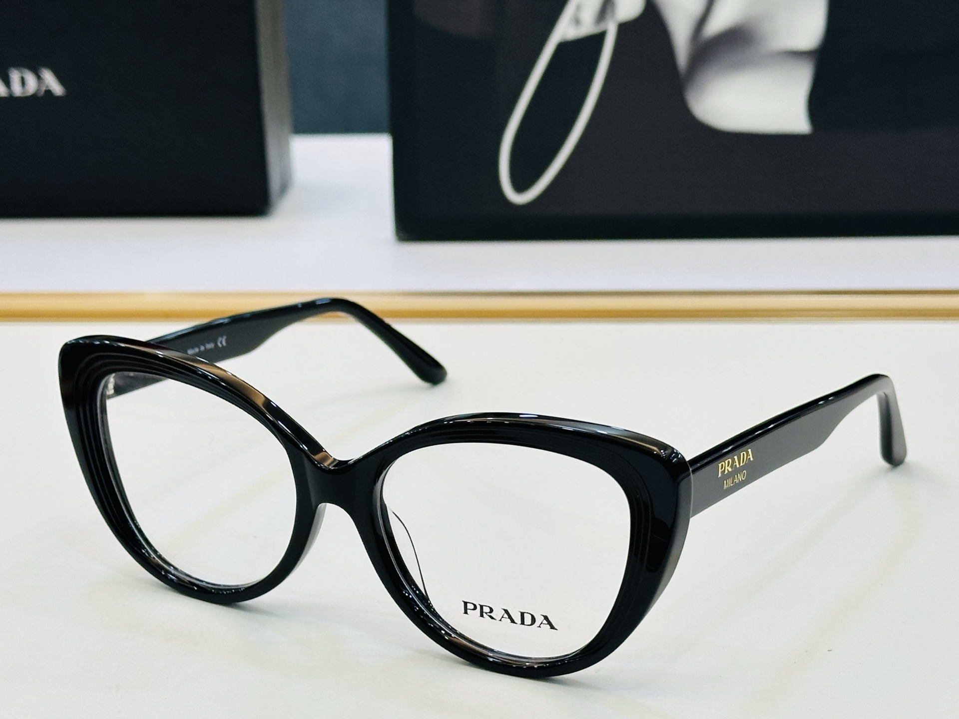 🔺PRAD*🔻普家 VPR A13V Size：53口19-145 眼镜系列堪称精湛制作 彰显独特个 Z