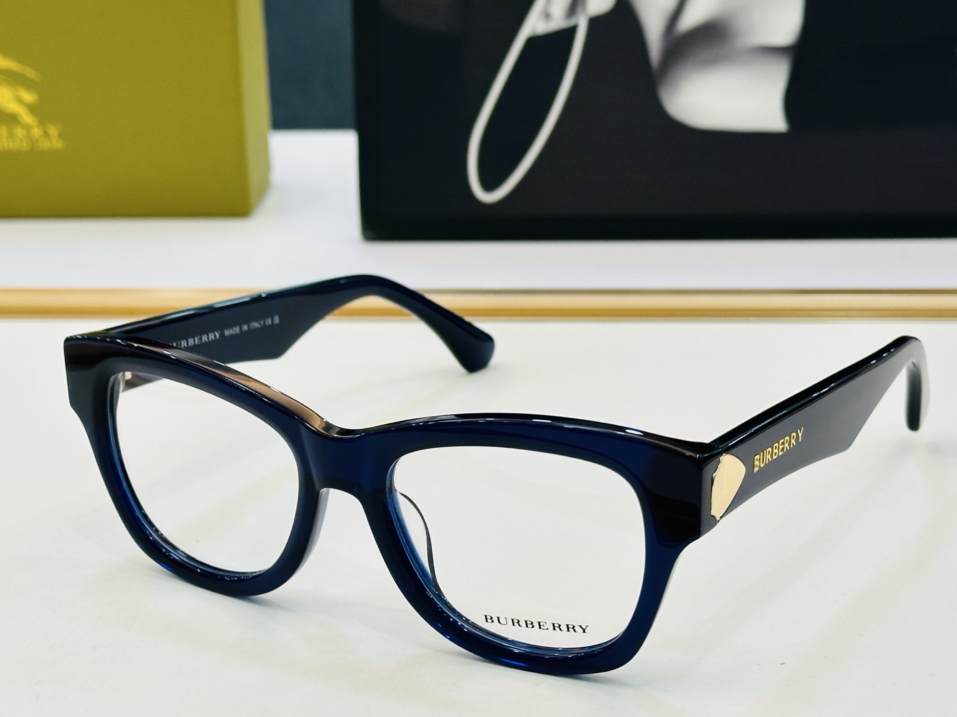 新款 BURBERR*🔻巴家 BE4443 百搭镜架Size：52口19-145 🌲🌲🌲板材框 H多色可