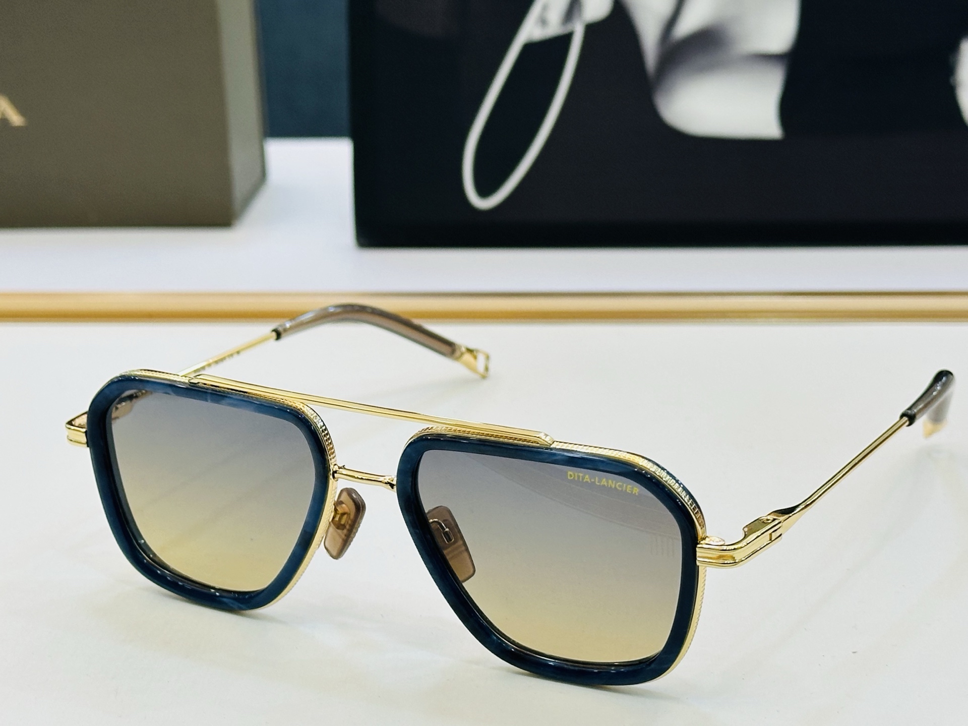 官网款 DlT* 迪塔 DLS433 Size：53口20-142 意大利最新原单货 [得意][得意]男