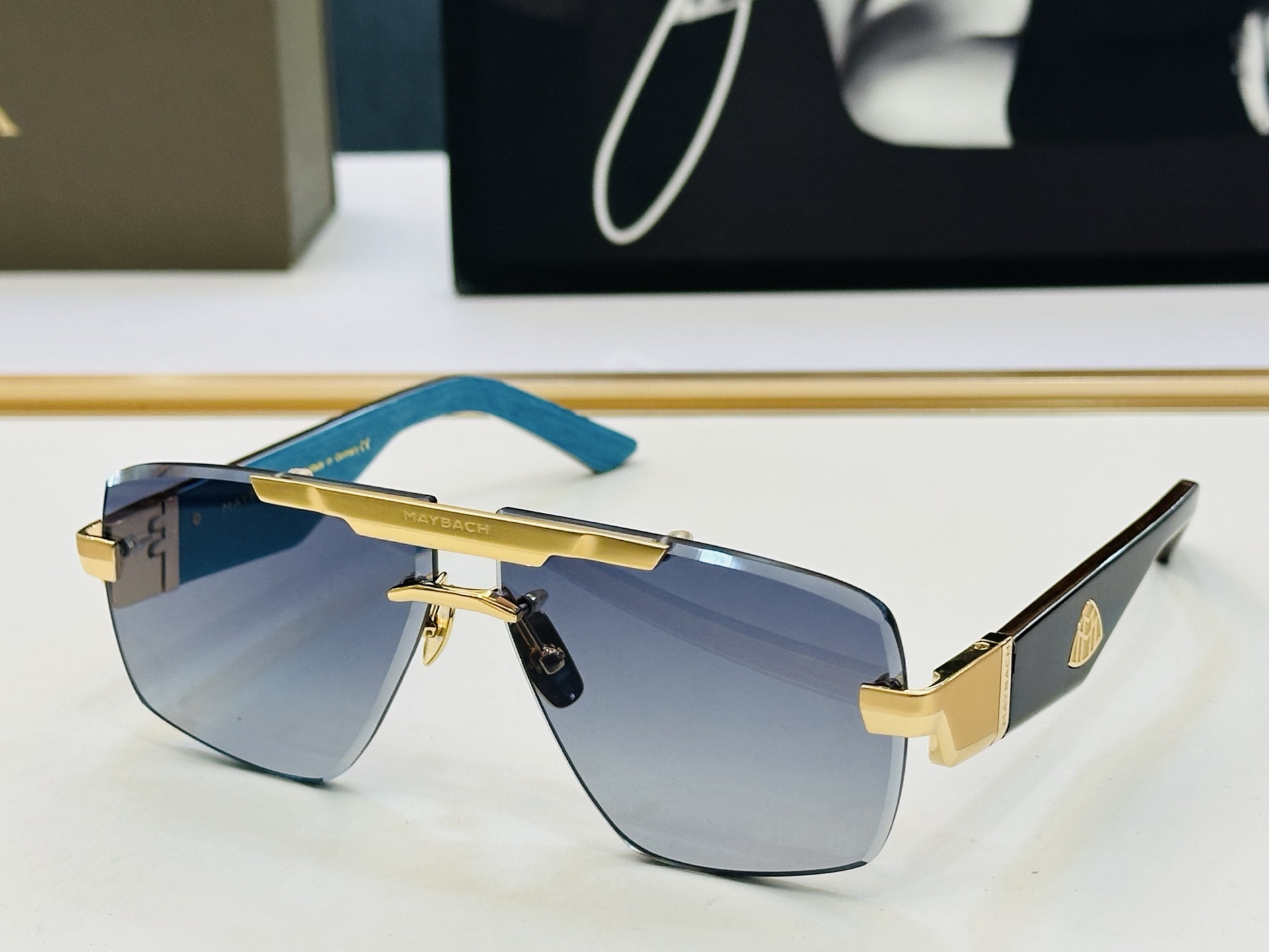 高品质 迈巴赫 🎉🎉做工精美💕💕MAYBAC*H M09 Size：62口11-145 质感十足👍CC高