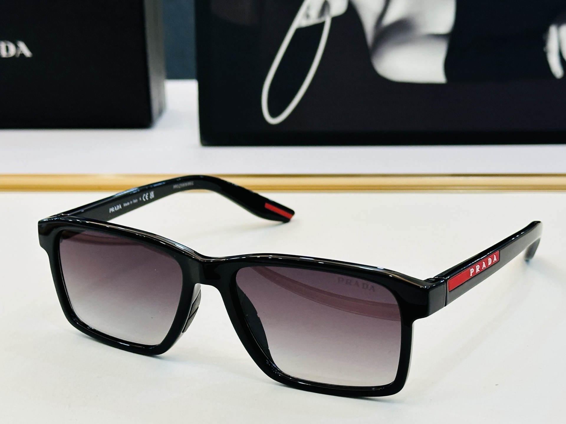 🔺PRAD*🔻普家 SPS05Y Size：58口17-145 眼镜系列堪称精湛制作 彰显独特个 W 最