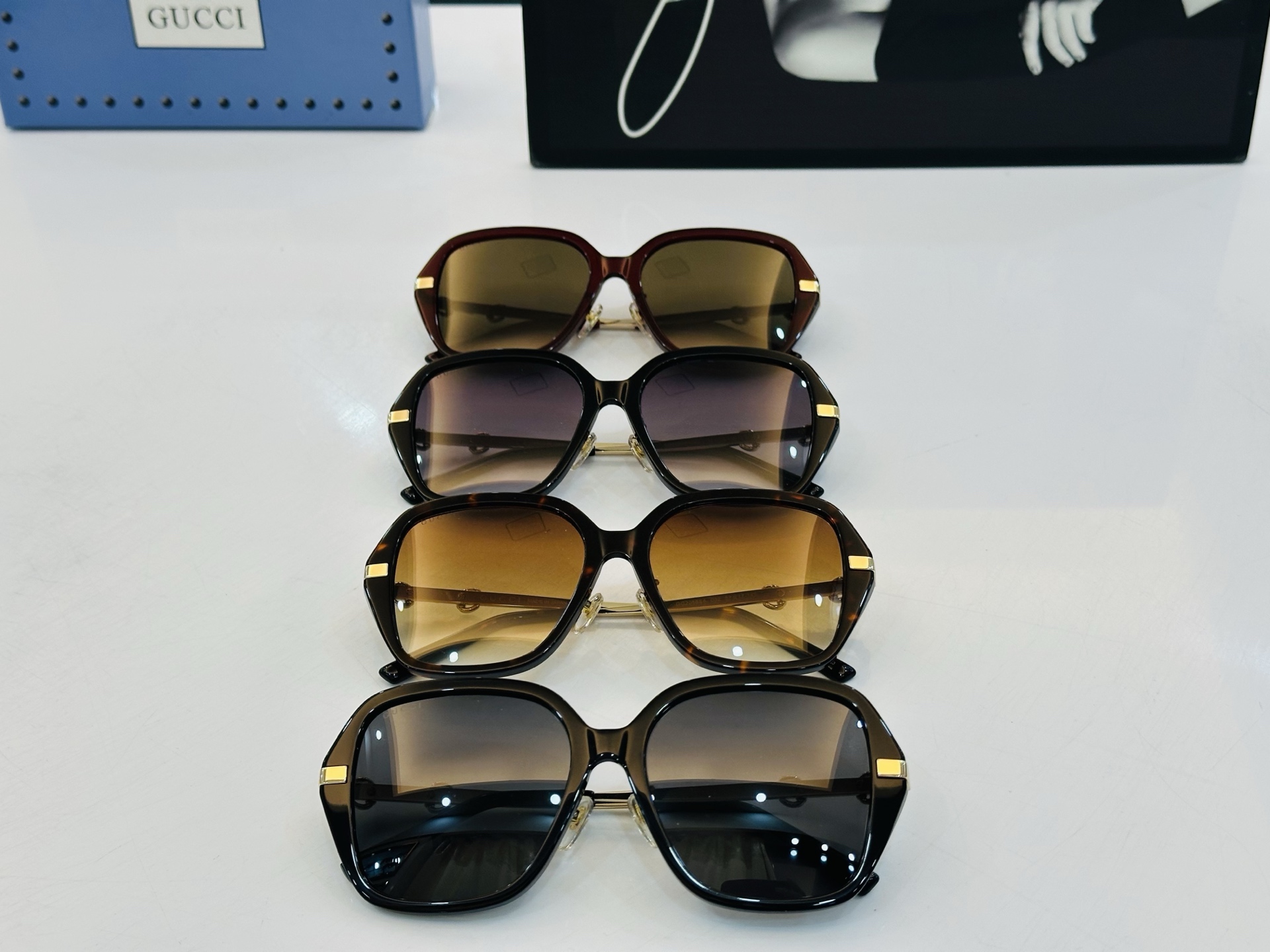 GUCC* 古家 GG2033SA 🐝🐝系列 Size：57口17-145 🍁🍁 W超绝品质 。