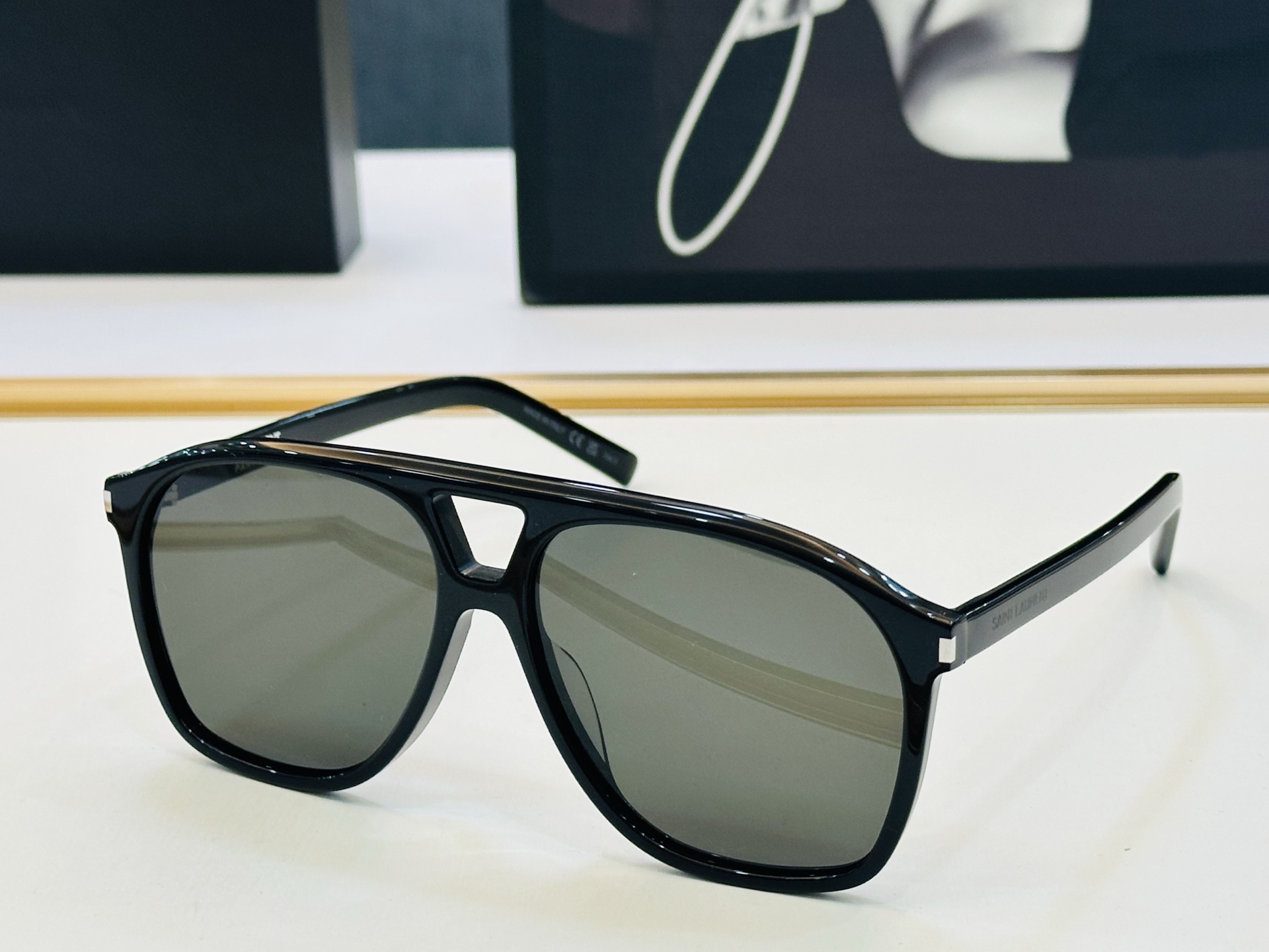 网红爆款 圣罗兰💫SL596 💫Size：58口14-145 金属款设计 B俏皮甜美质感超好