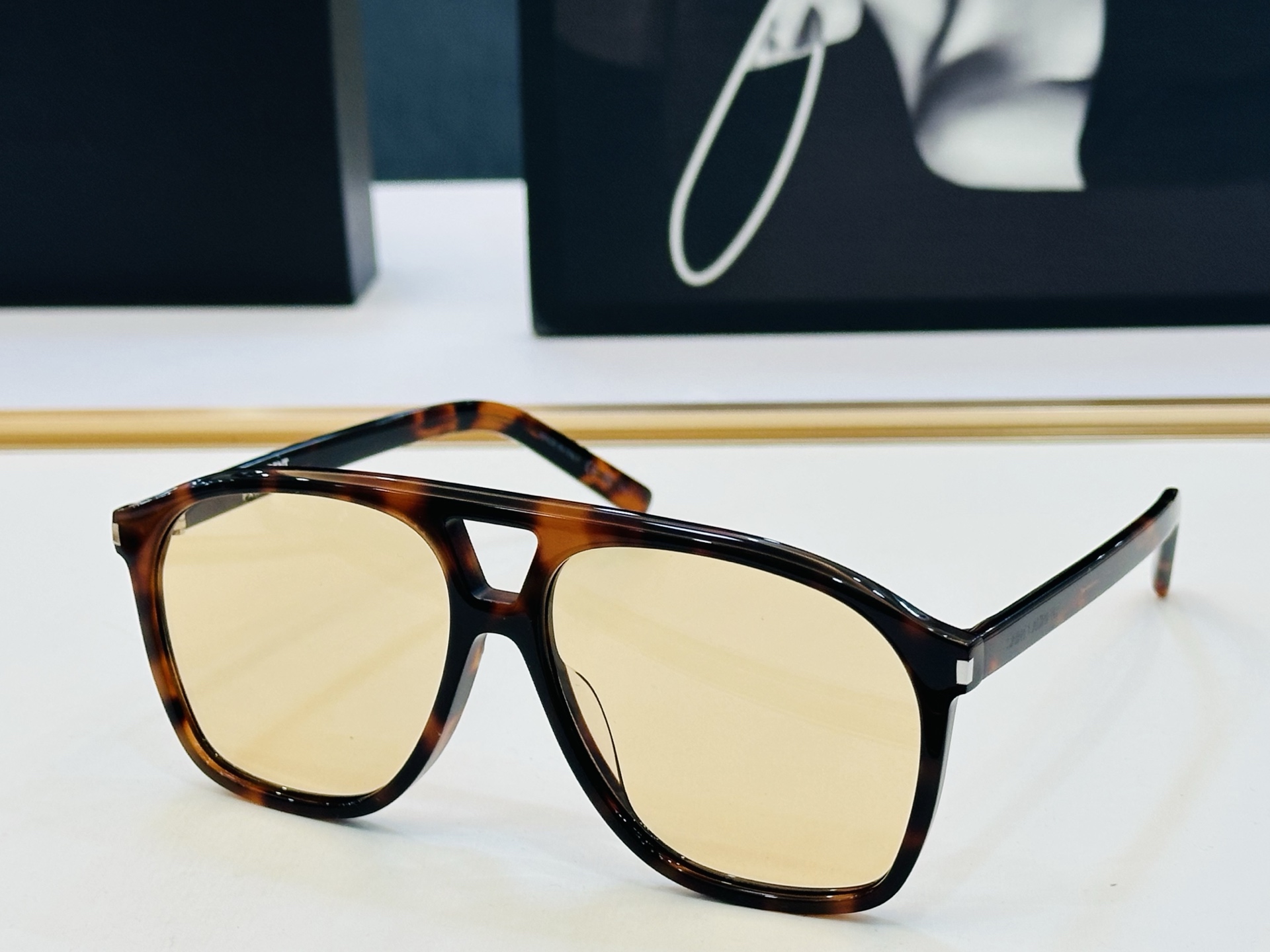 网红爆款 圣罗兰💫SL596 💫Size：58口14-145 金属款设计 B俏皮甜美质感超好