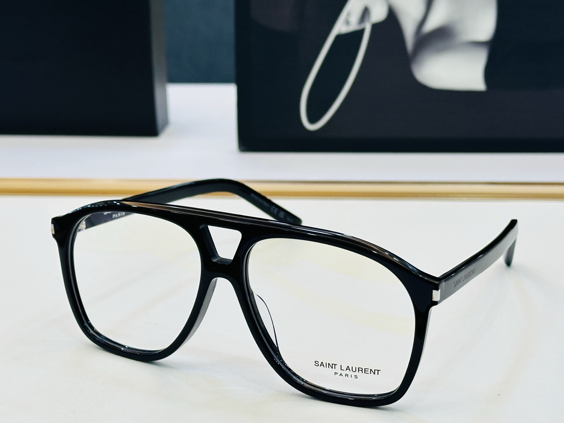 网红爆款 圣罗兰💫SL596 💫Size：58口14-145 金属款设计 B俏皮甜美质感超好