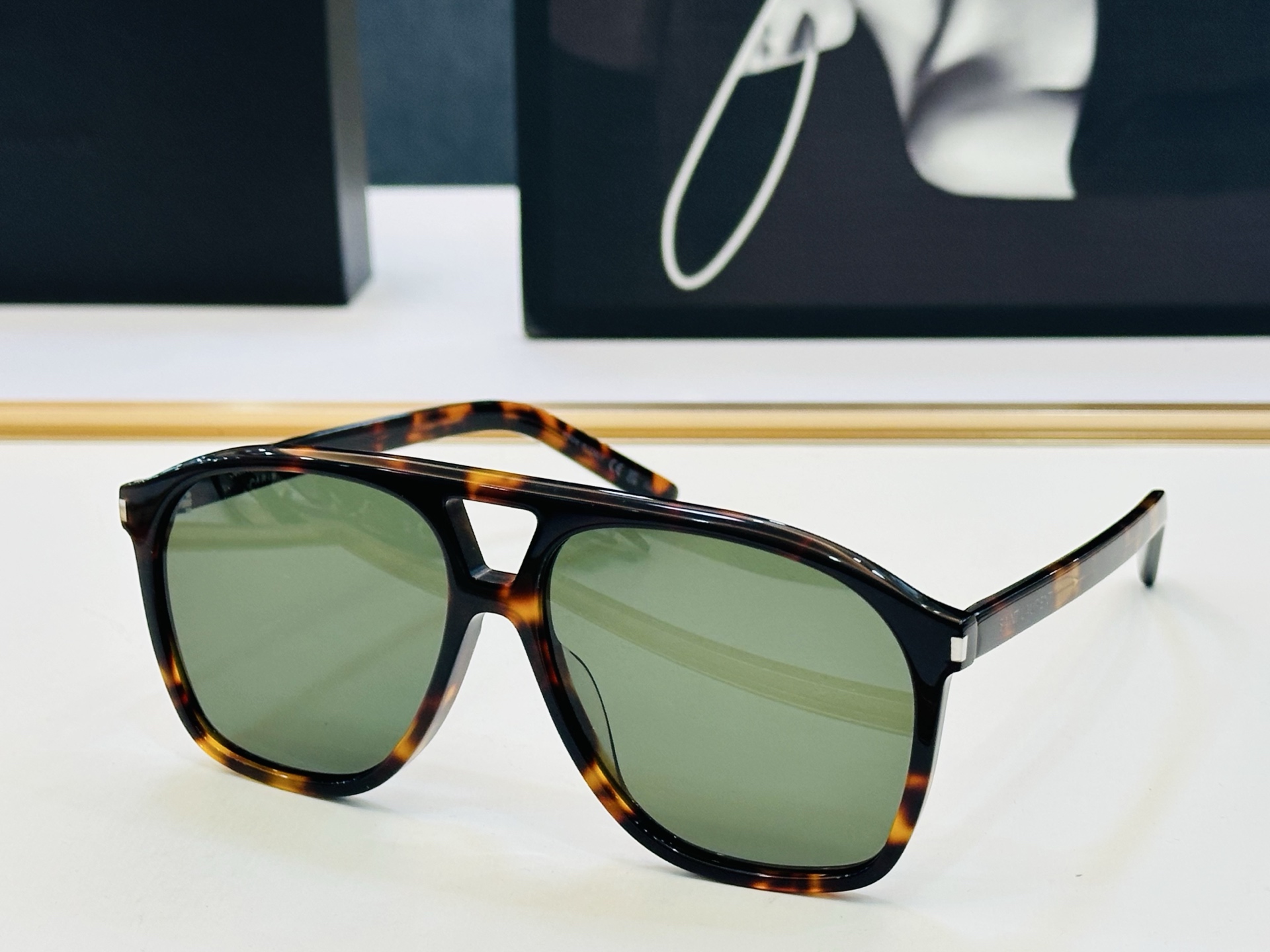 网红爆款 圣罗兰💫SL596 💫Size：58口14-145 金属款设计 B俏皮甜美质感超好