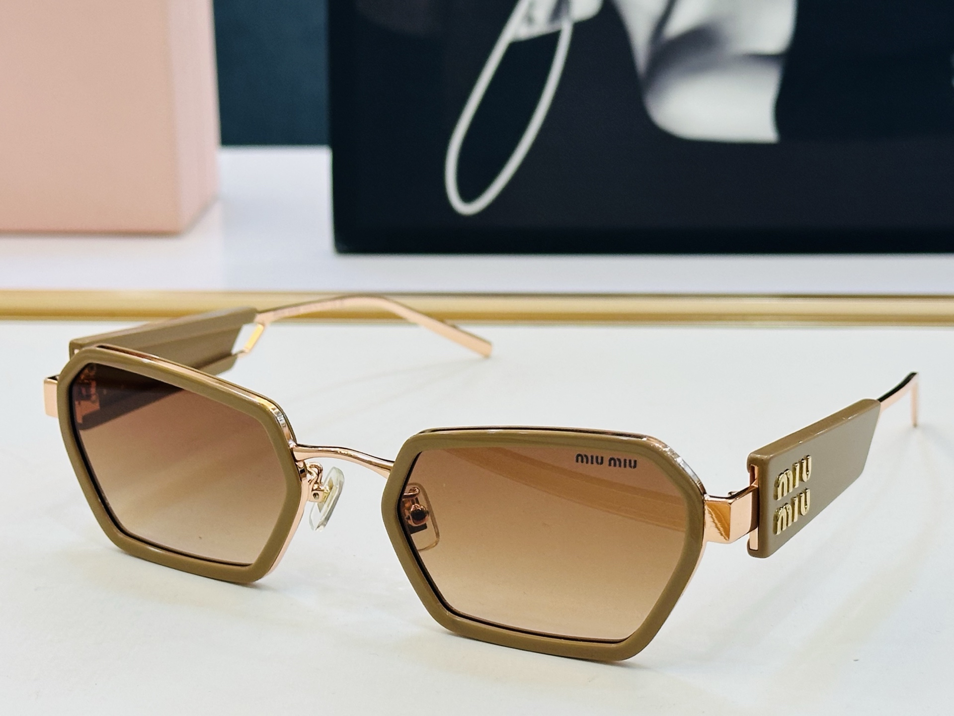 谬家 SMU61WS Size：54口23-145 女士太阳眼镜 [玫瑰][玫瑰] 高档 L时尚墨镜潮人