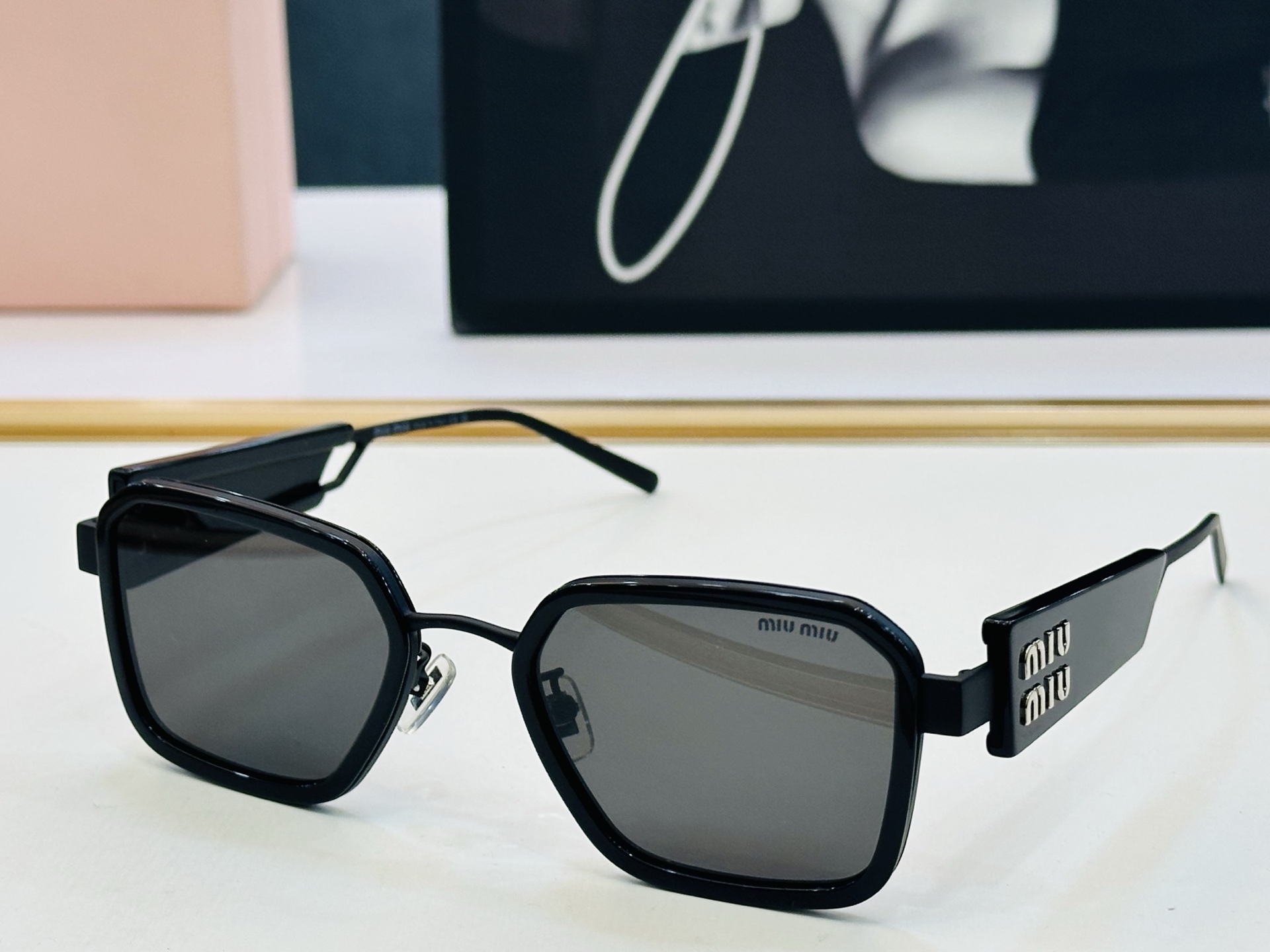 谬家 SMU64WS Size：51口22-145 女士太阳眼镜 [玫瑰][玫瑰] 高档 L时尚墨镜潮人