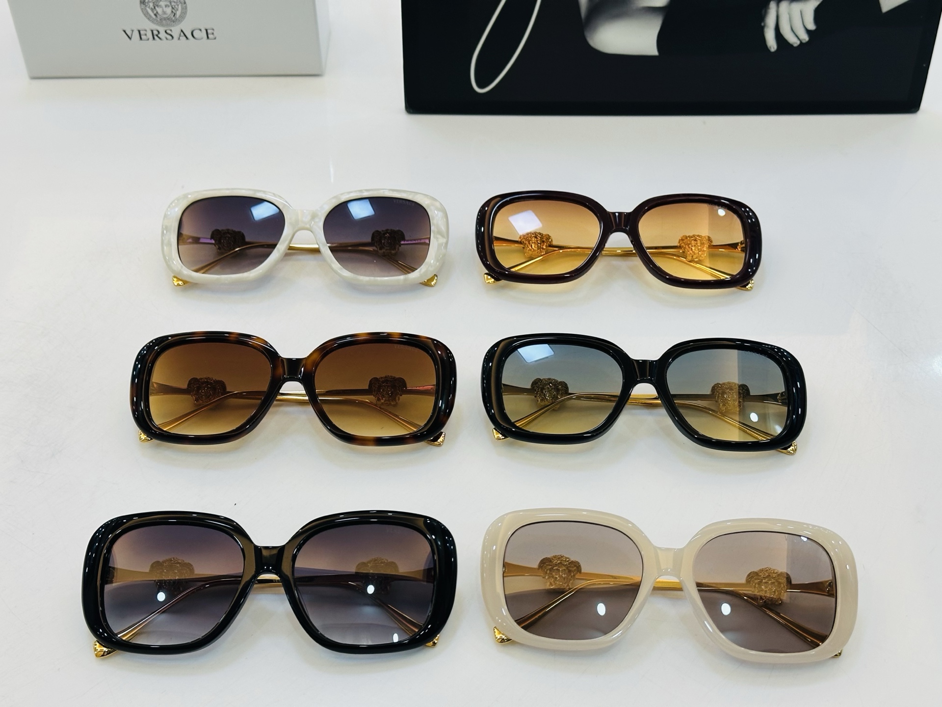 ❤️❤️范思家 VERSACE✨✨✨MODEL：VE1875 Size：55口18-145 ✨XL有范