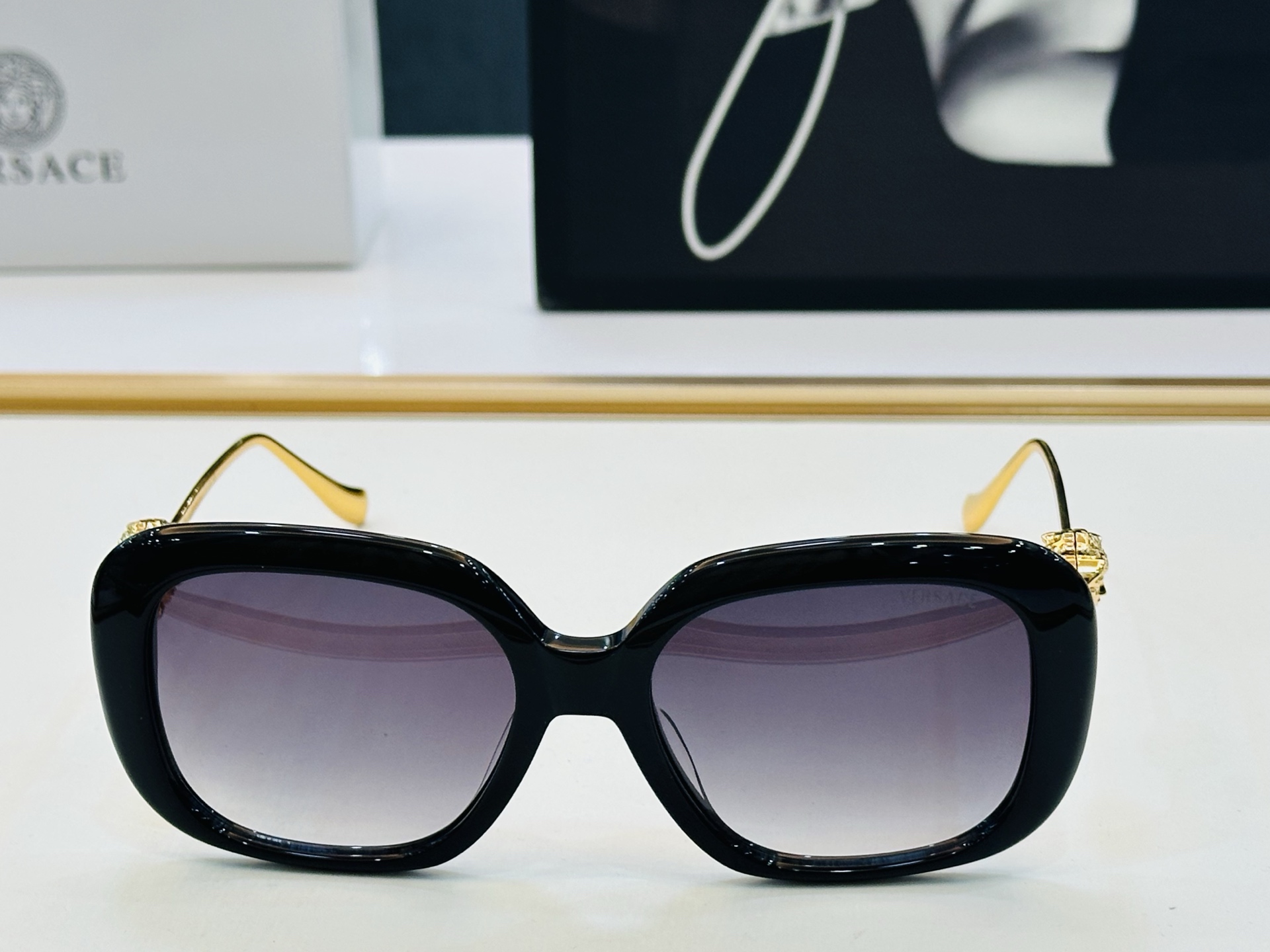 ❤️❤️范思家 VERSACE✨✨✨MODEL：VE1875 Size：55口18-145 ✨XL有范