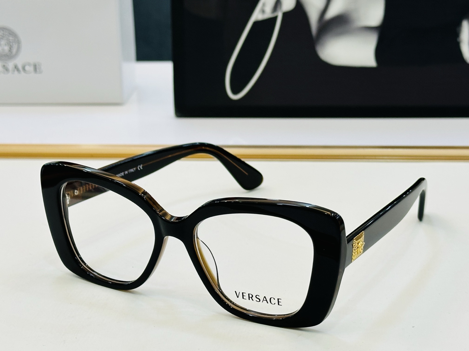 ‼️范思家 VE3379 👍 Size ：53口19-140 绝对要买😎真心美的让人心动 品质非常完美 