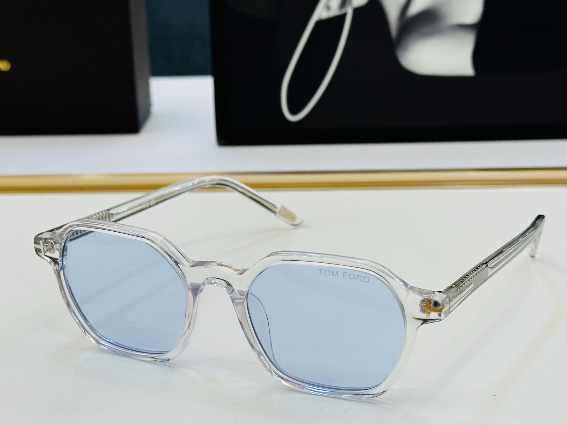 🔺TOM FOR*🔻 汤姆家 官网新款 TF1301 Size：51口20-145 经典时尚 🔝🔝C采用