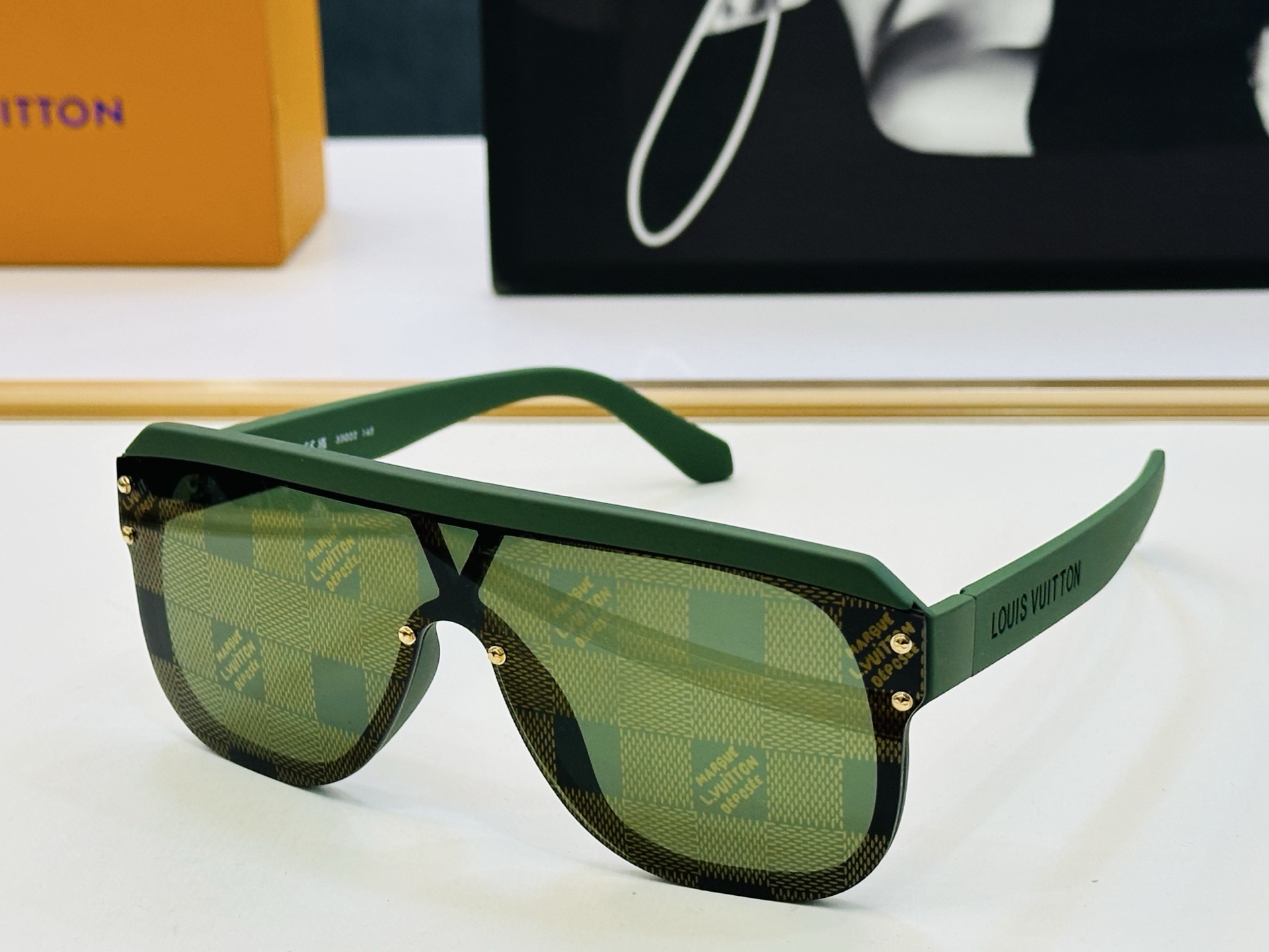 路易家 LOUIS *VUITON 原单高品质 Model: Z2878U 高端货 Size：53口22