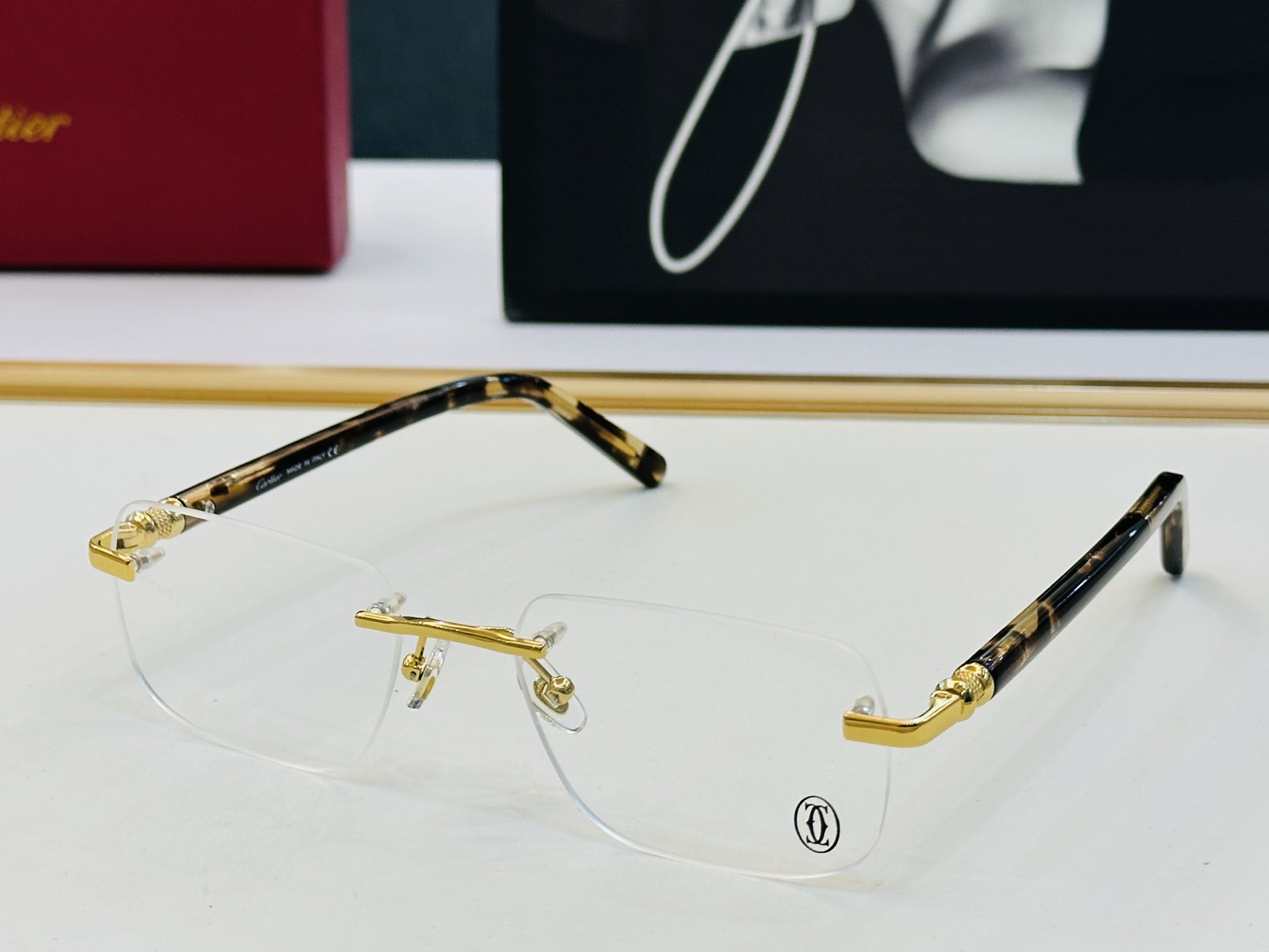 Cartier-卡家 ✨CT0586 Size：55口19-145 不挑脸型 简约大气 时尚休闲 👌👃Z