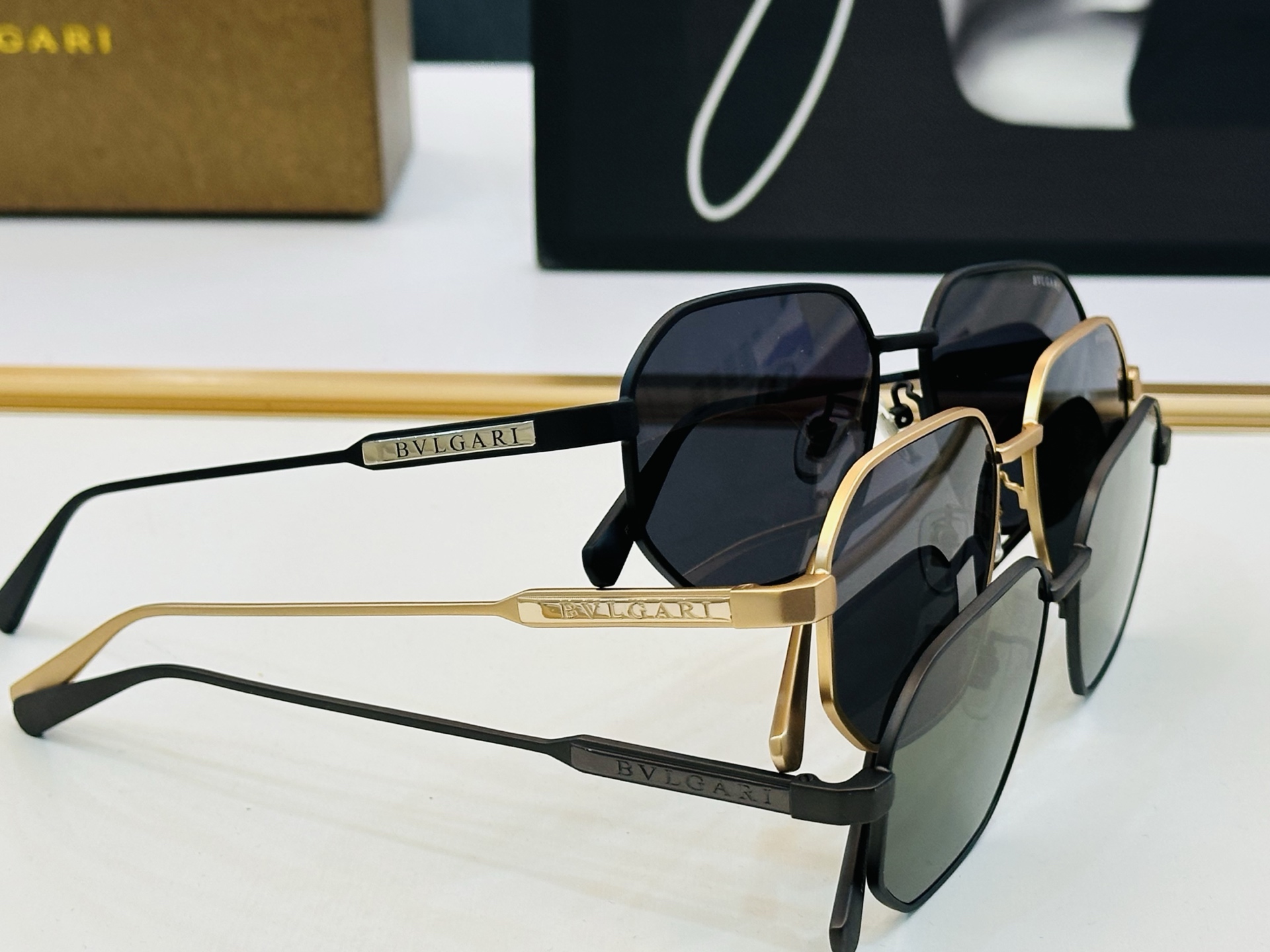 🆕款 官网同售 宝格家 BV40057U 👍 Size ：56口15-145 绝对要买😎品质非常完美 q