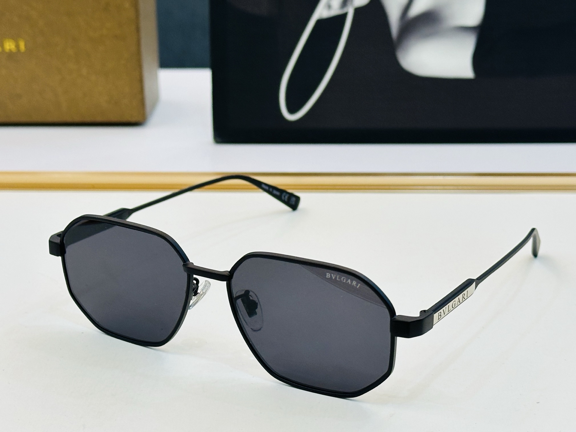 🆕款 官网同售 宝格家 BV40057U 👍 Size ：56口15-145 绝对要买😎品质非常完美 q