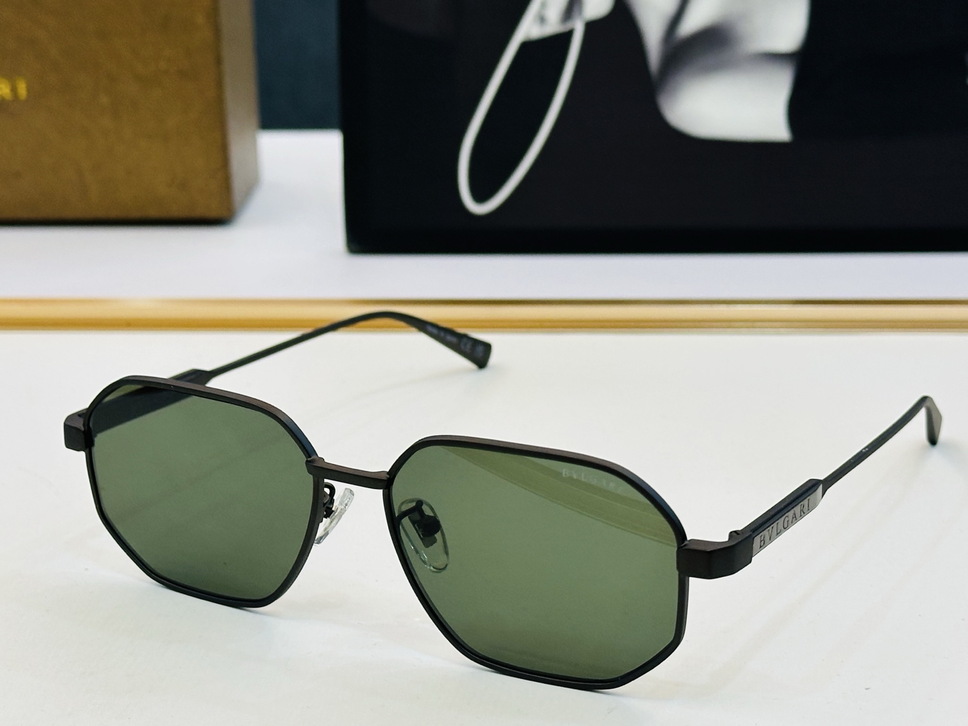 🆕款 官网同售 宝格家 BV40057U 👍 Size ：56口15-145 绝对要买😎品质非常完美 q