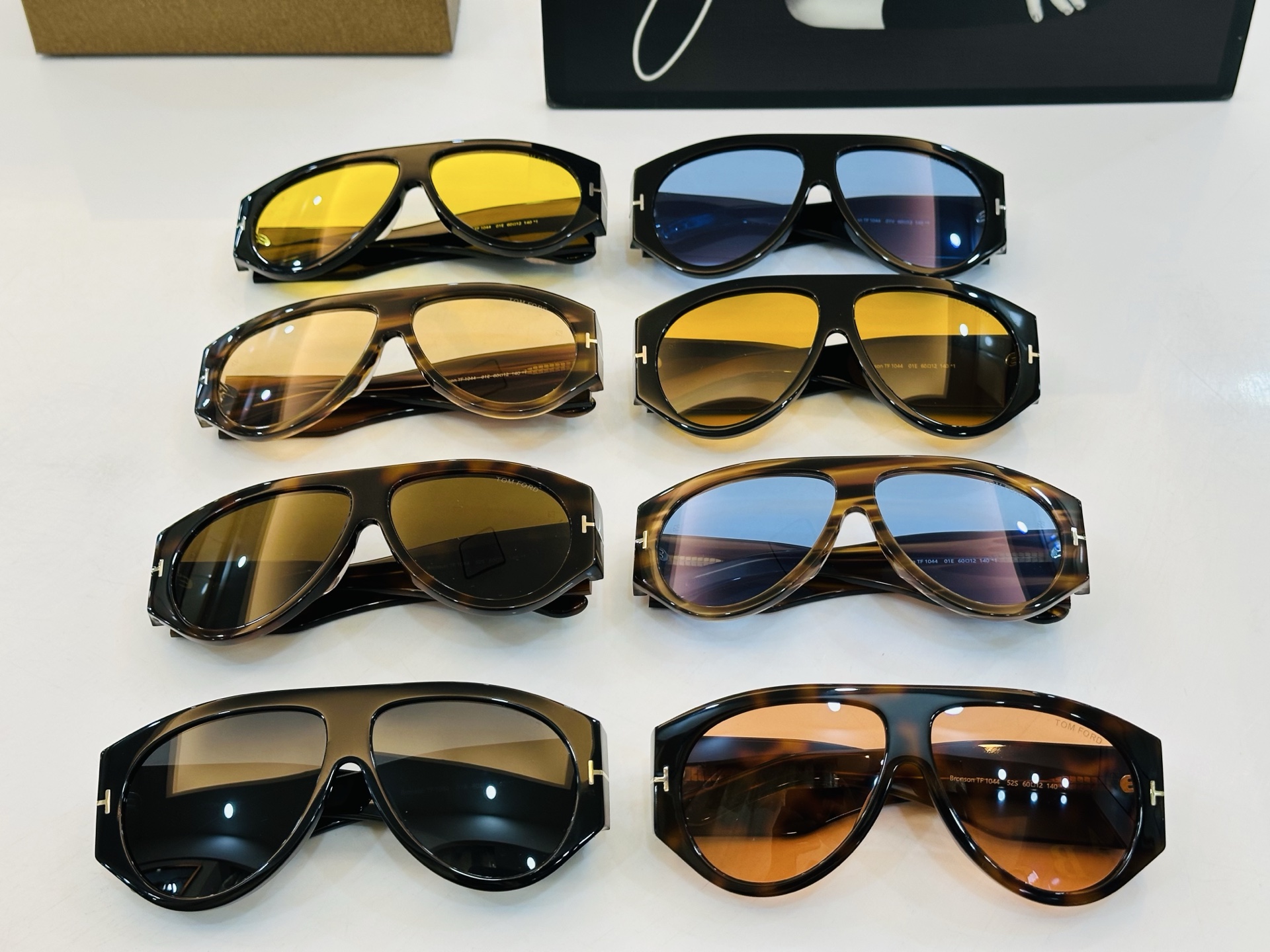 🆕款 TOM FORD🏇汤姆家 MODEL:FT1044 Size：60口12-140 🈷️😍时尚潮流 