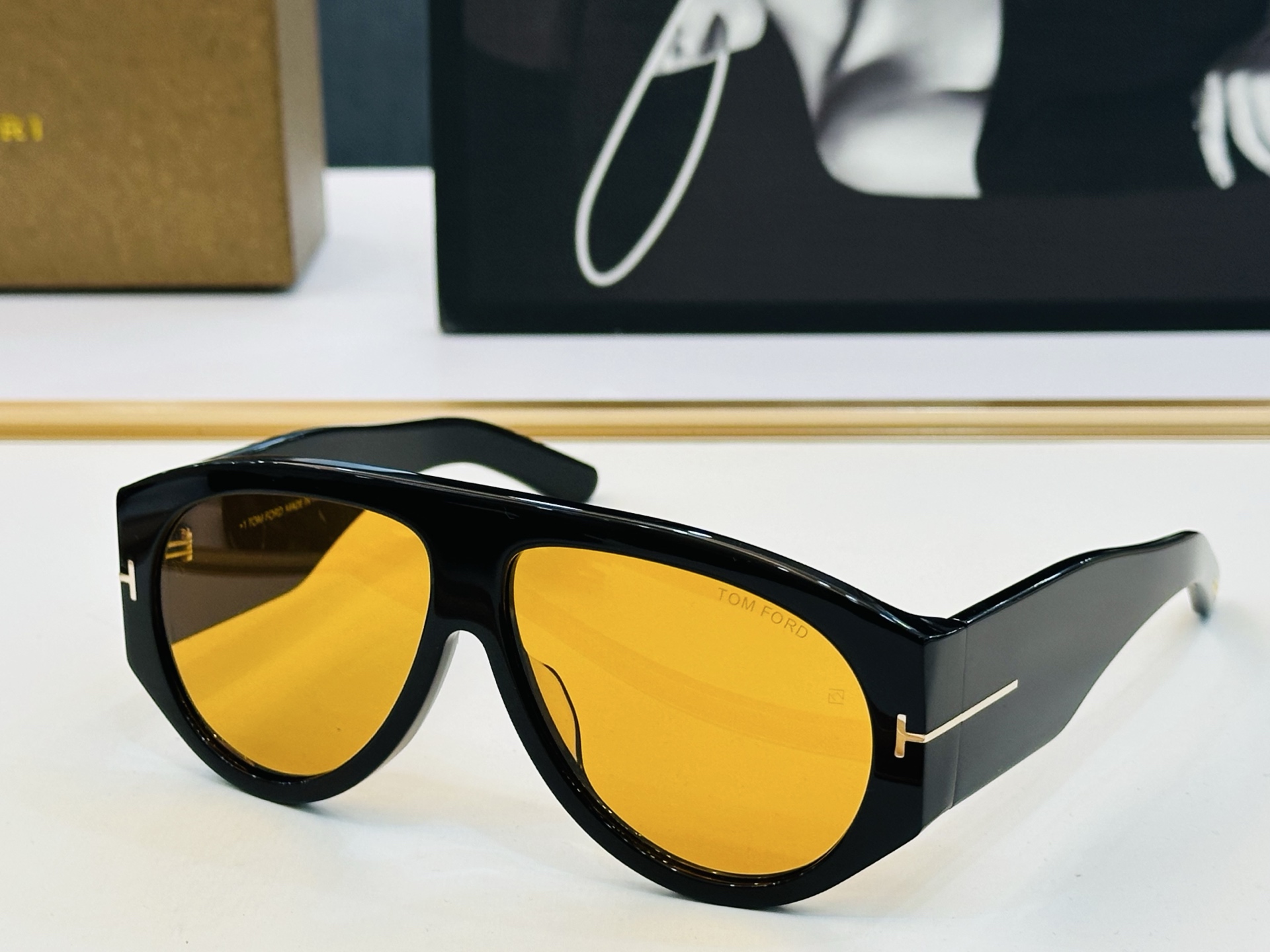 🆕款 TOM FORD🏇汤姆家 MODEL:FT1044 Size：60口12-140 🈷️😍时尚潮流 